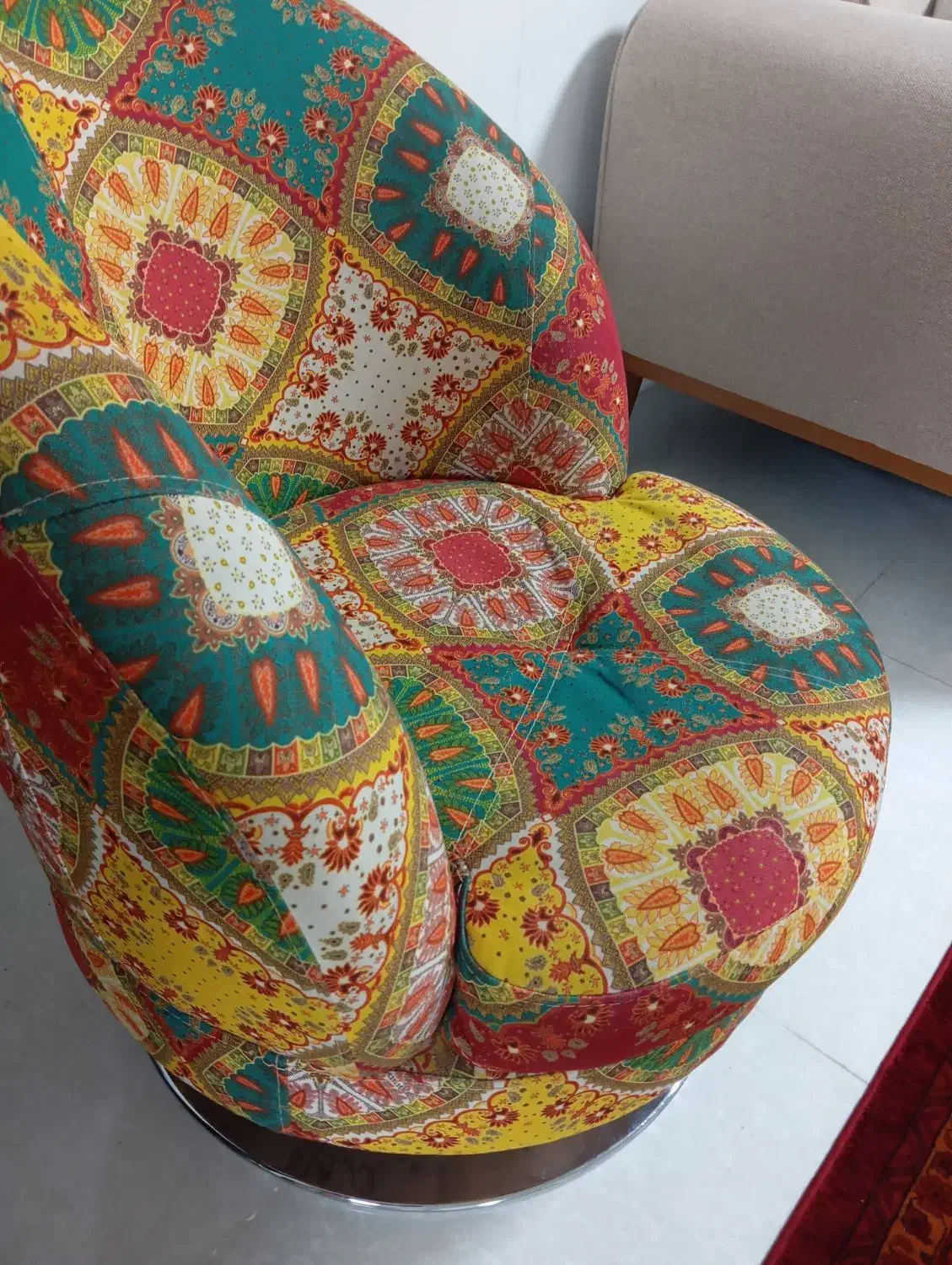 مبل گردان|مبلمان خانگی و میز عسلی|کرج, فاز ۳ گوهردشت|دیوار