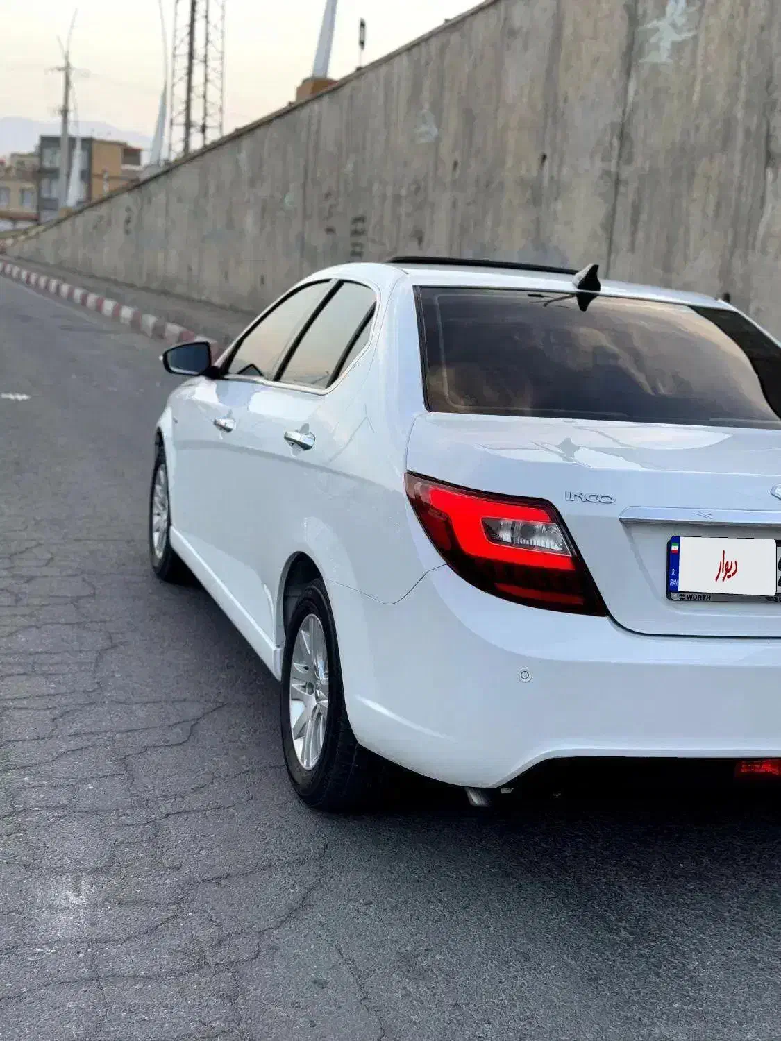 دنا پلاس مدل 97 تمام فول|خودرو سواری و وانت|سنندج, |دیوار