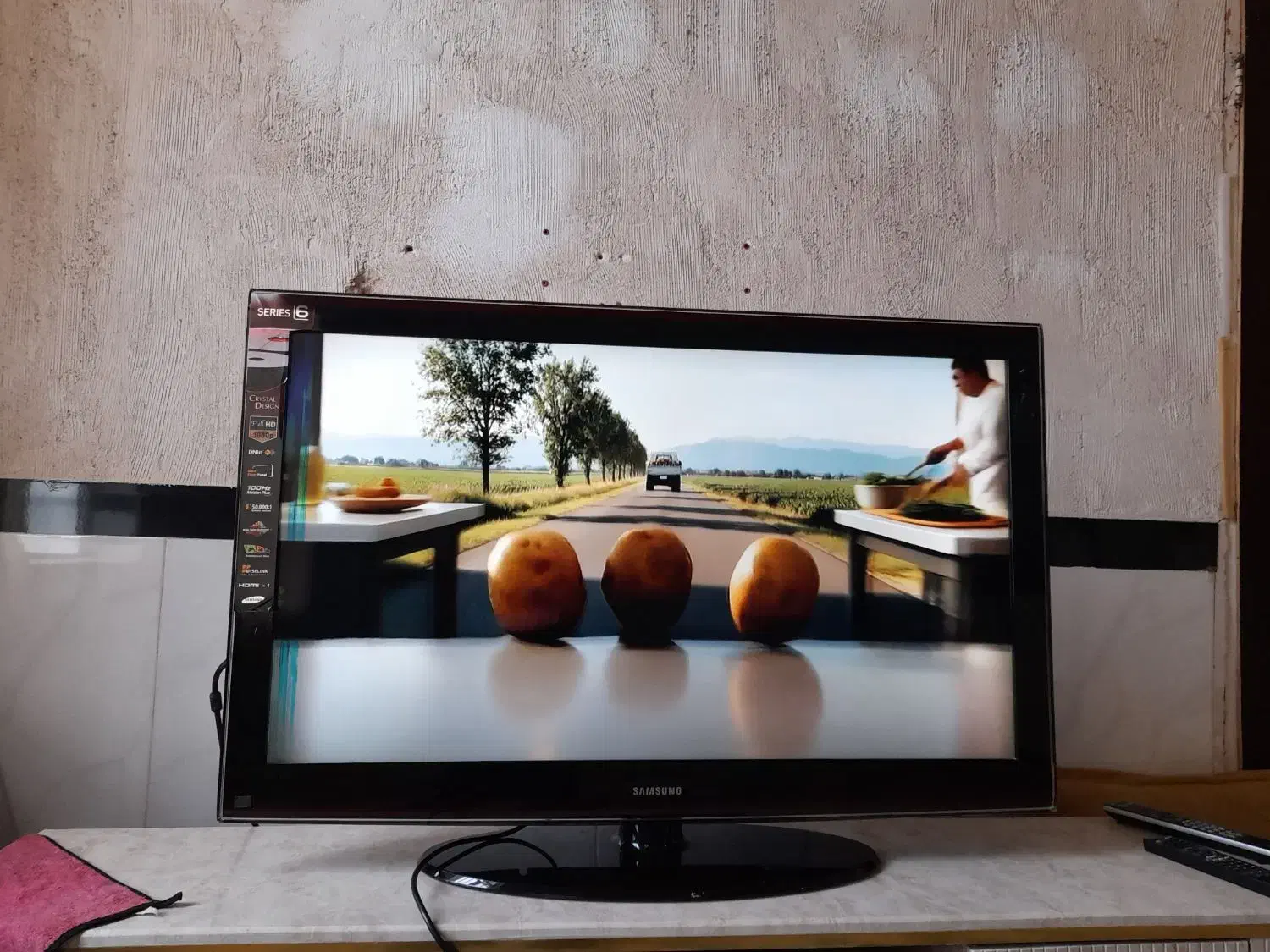 تلوزیون ۴۶ سامسونگ|تلویزیون و پروژکتور|جوانرود, |دیوار