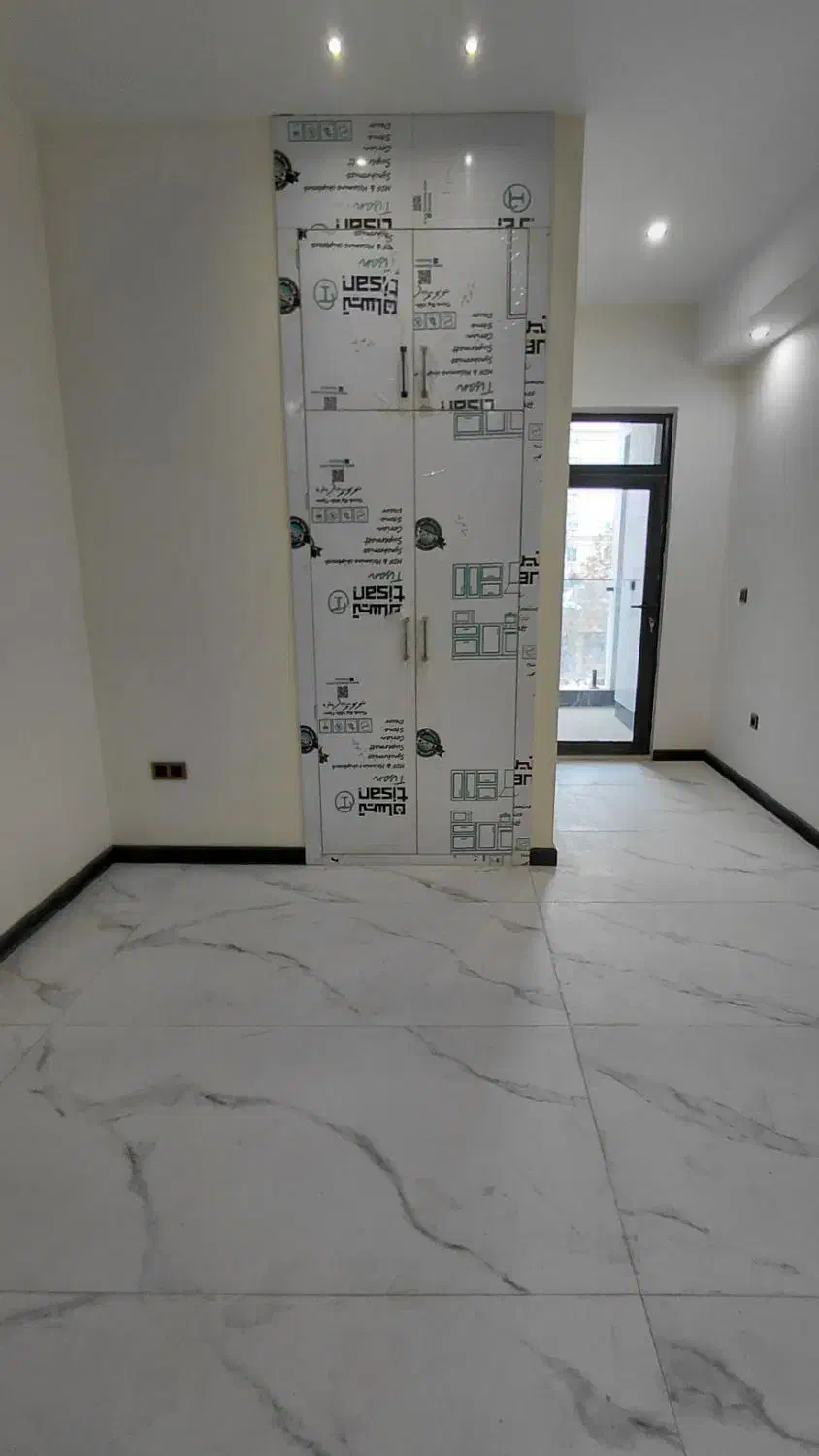 هروی / ۱۳۰ متر ۳ خواب / نوساز زیر قیمت