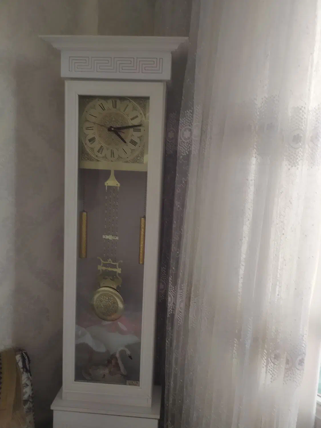 ساعت ایستاده|تابلو، نقاشی، عکس|محمدشهر, همایون ویلا|دیوار