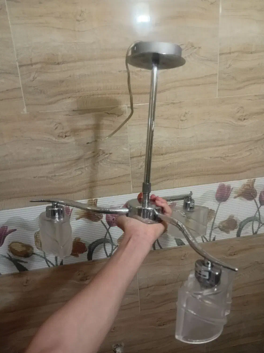 لوستر مفت|لوستر و چراغ آویز|محمدشهر, شهرک چمران|دیوار