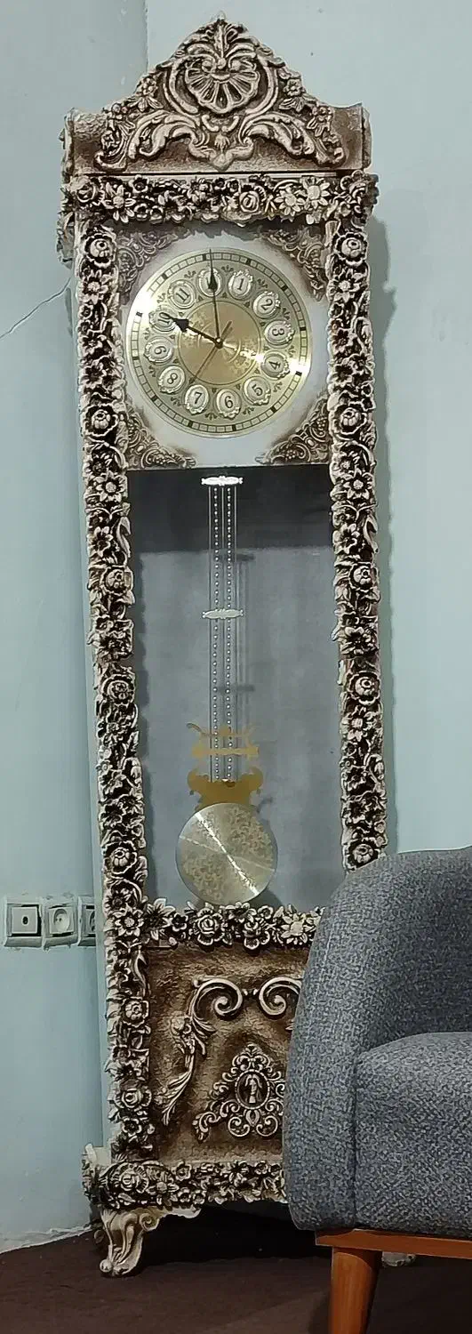 بوفه و ساعت پایه دار|بوفه، ویترین، کنسول|بوئین زهرا, |دیوار