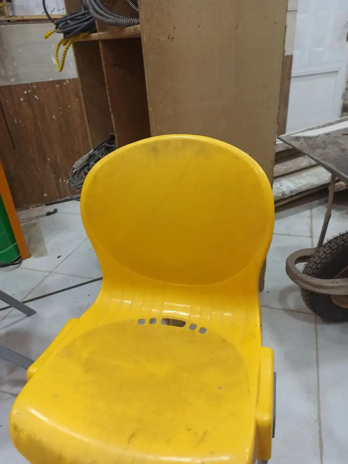 صندلی صدفی سالم|میز و صندلی غذاخوری|سلامی, |دیوار