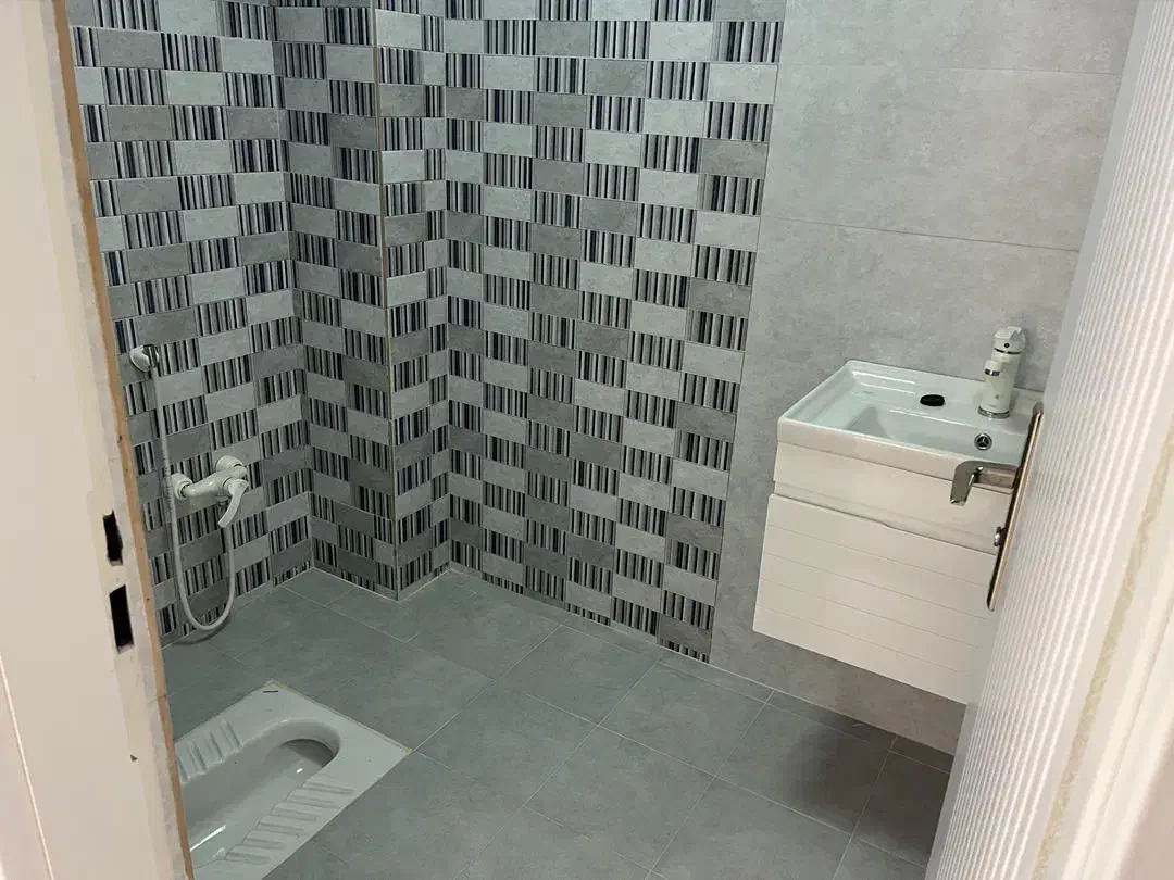 ۹۵ متر/کلید نخورده/لوکس/فردوس غرب