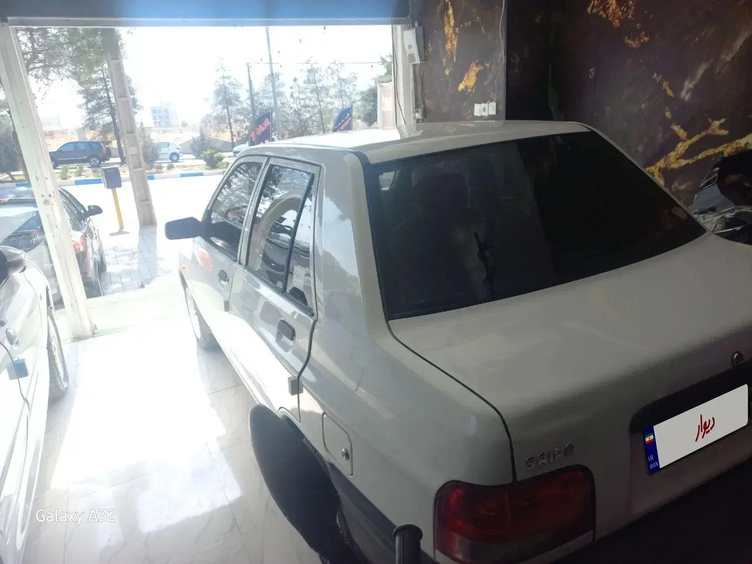 پراید مدل ۹۸|خودرو سواری و وانت|صدرا-فارس, فاز ۱|دیوار