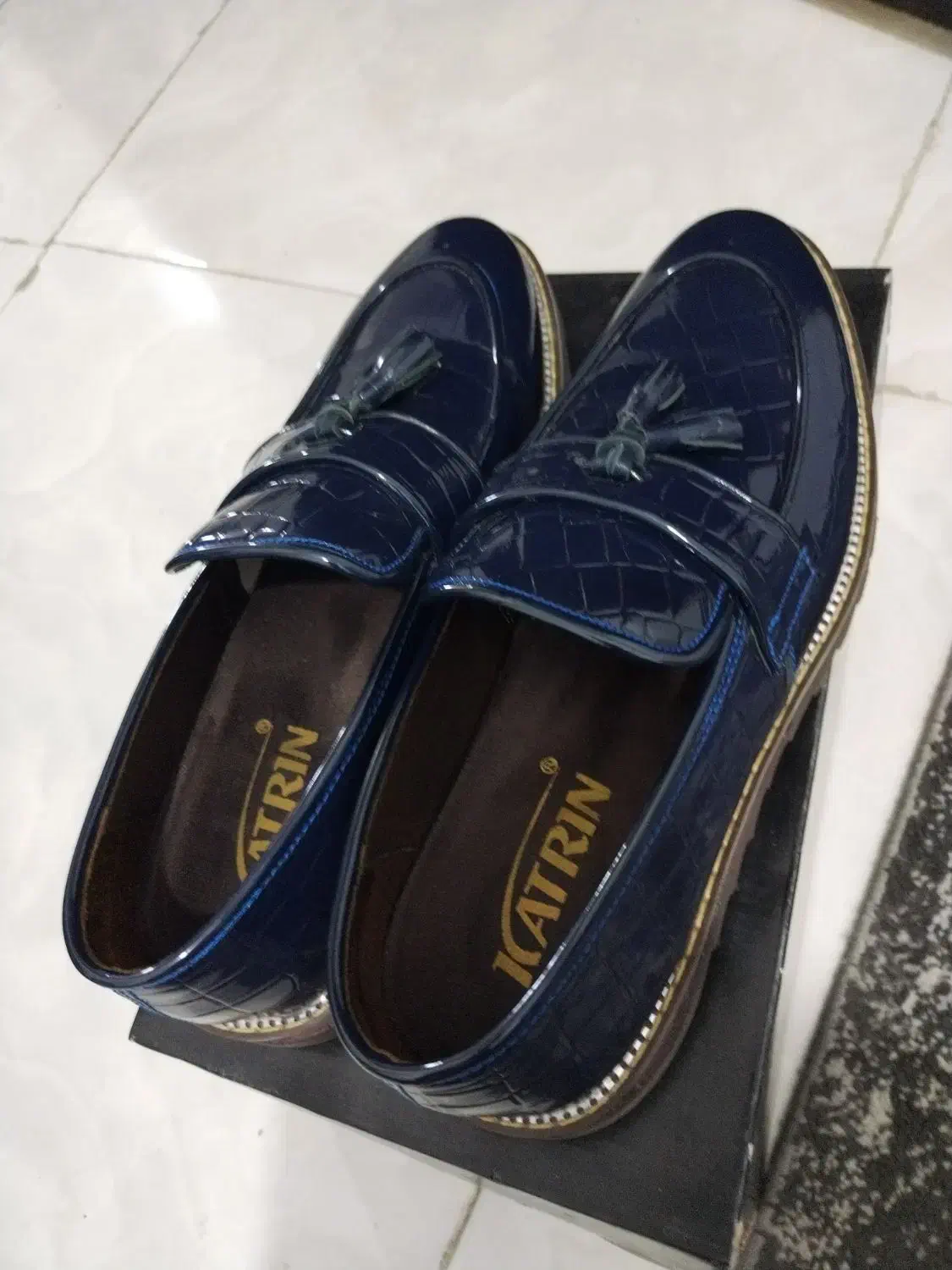 کفش در حد نو|کیف، کفش، کمربند|شیراز, بازار|دیوار