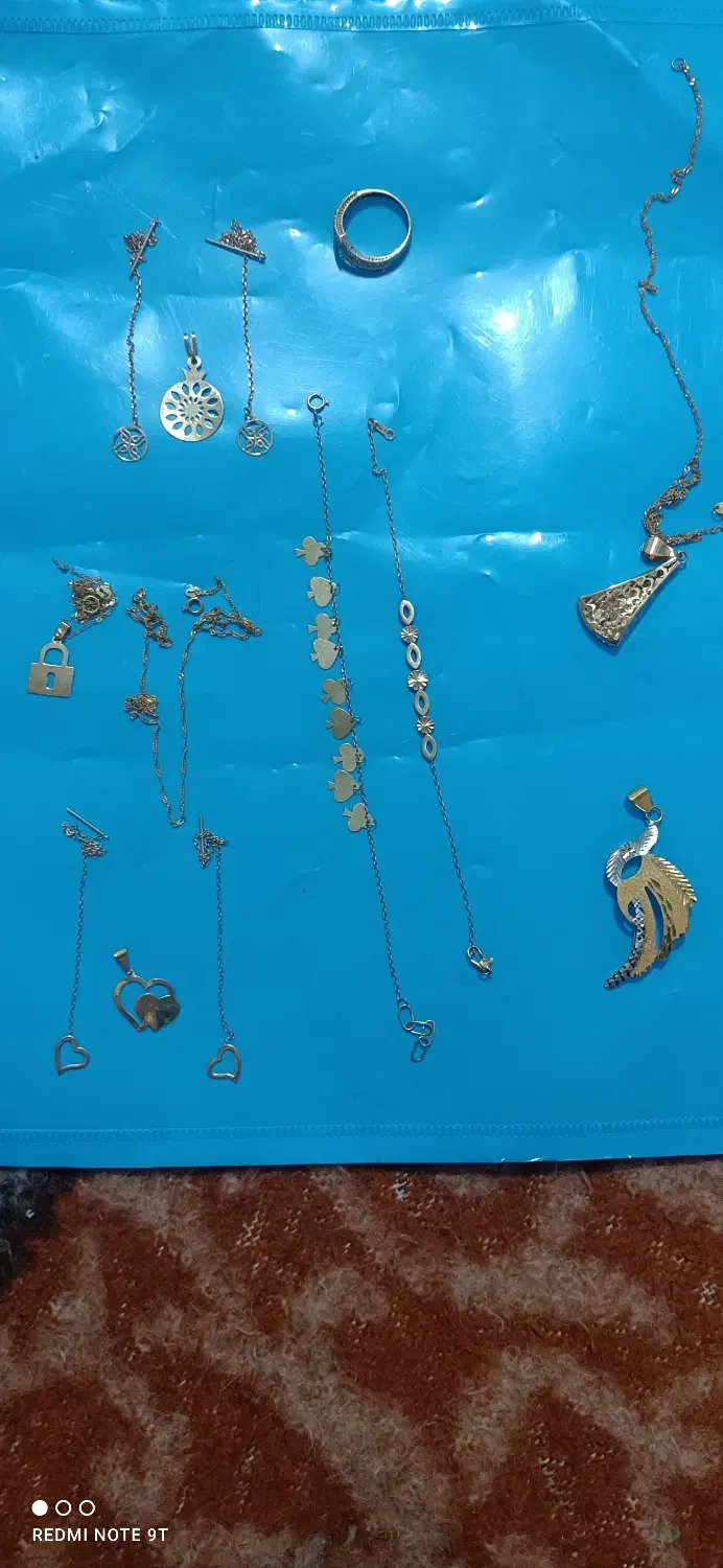 مقداری طلا نو به قیمت تابلو جمعا ۲۰ گرم|جواهرات|تبریز, |دیوار