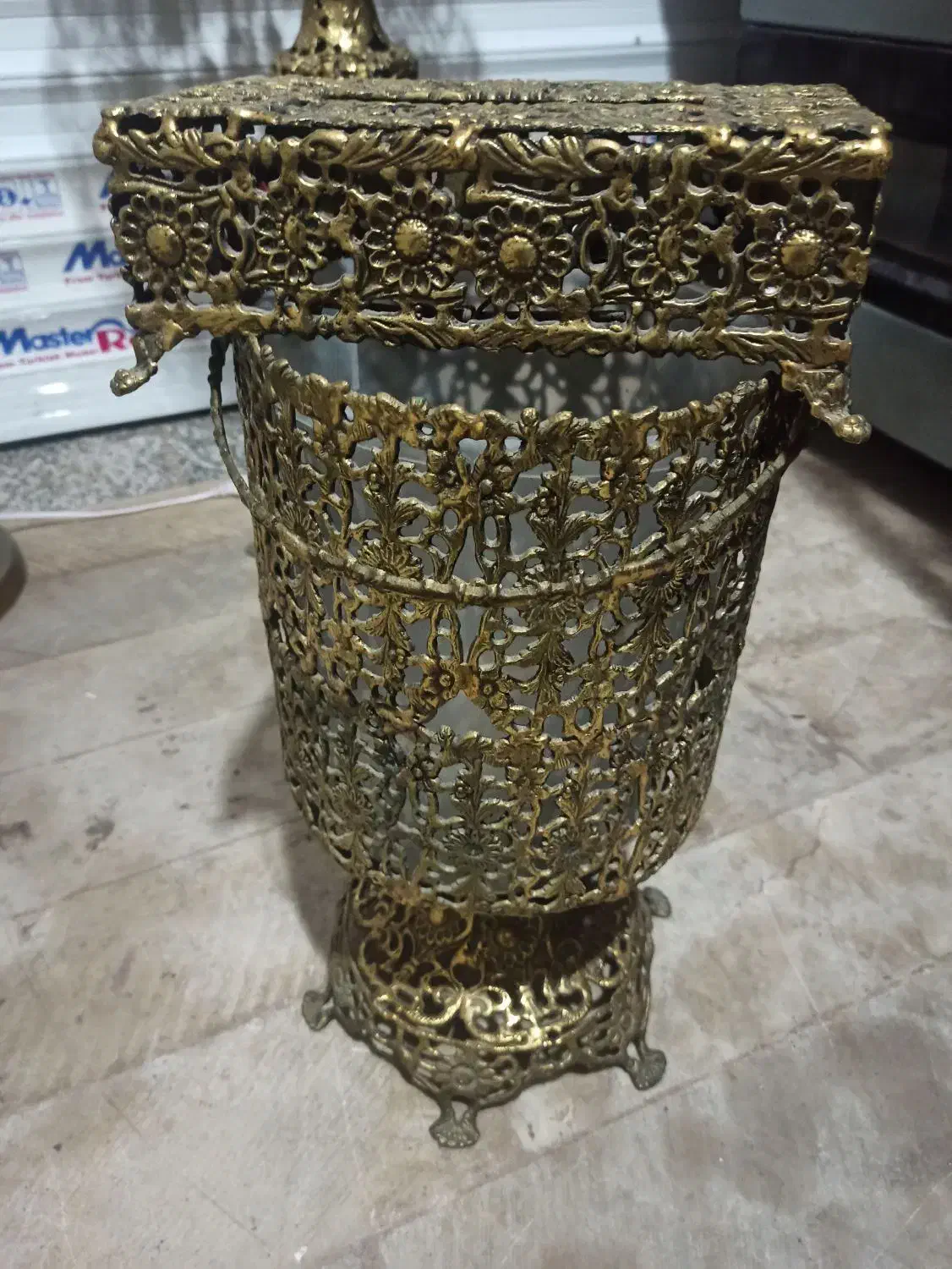 اواژور  میوه خوری جا دستمال سطل اشغال برنز لوستر|لوستر و چراغ آویز|قم, علی آباد سعدگان|دیوار