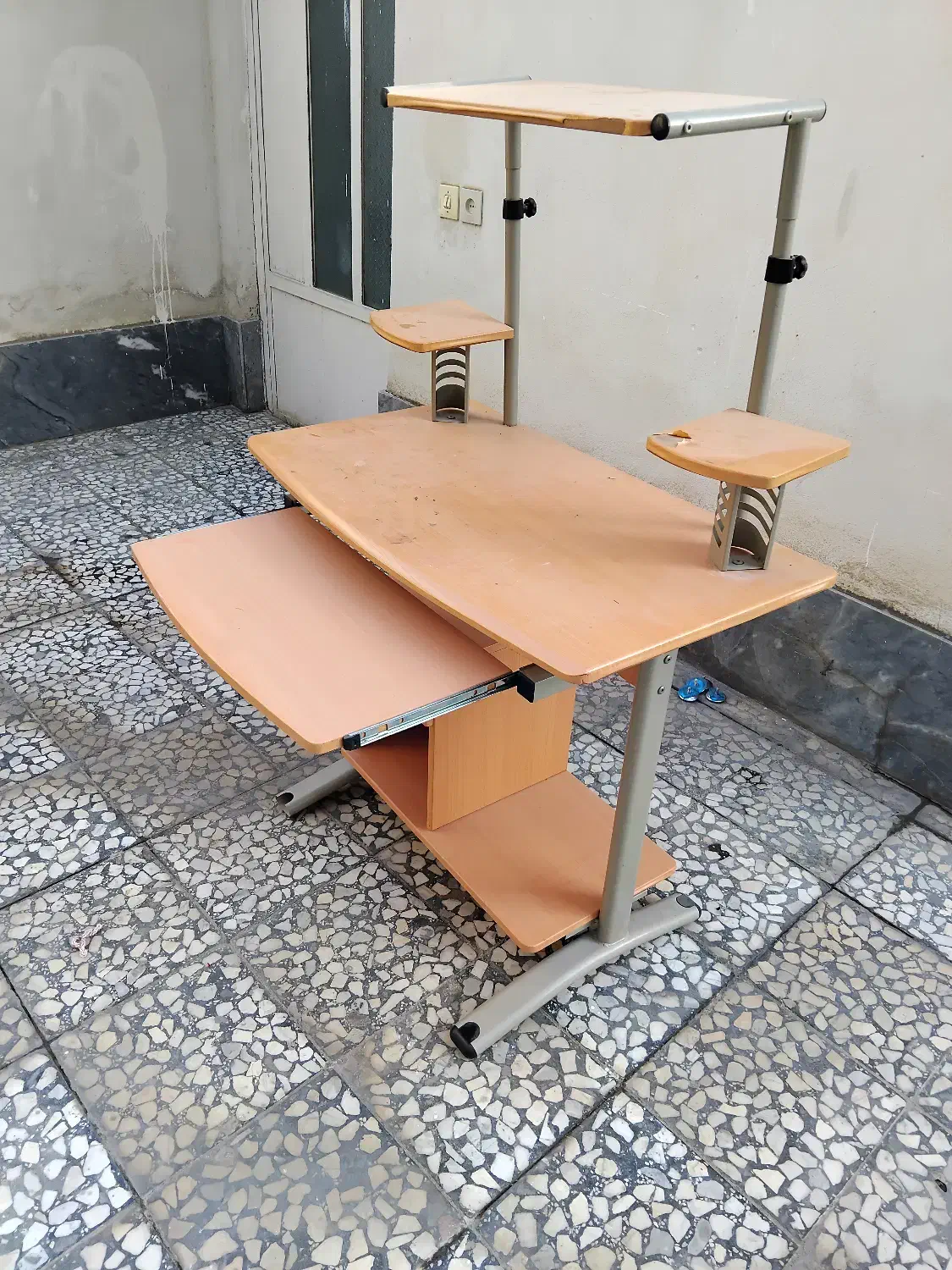 میز کامپیوتر|میز تحریر و کامپیوتر|گنبد کاووس, |دیوار