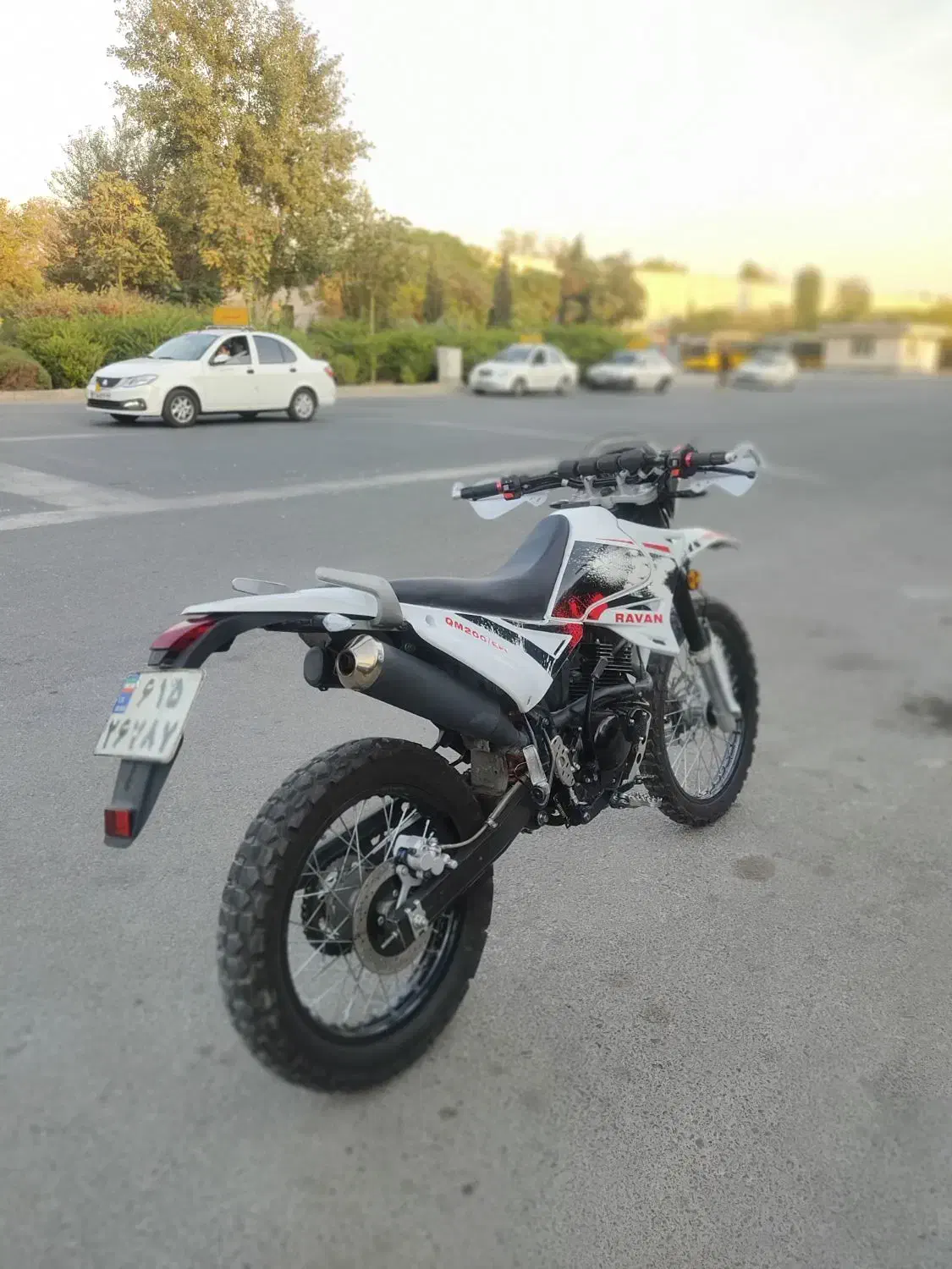 تریل روان ۲۰۰ اصلی qm200 سوزوکی کراس مدل ۱۴۰۱|موتورسیکلت|تهران, صاحب الزمان|دیوار