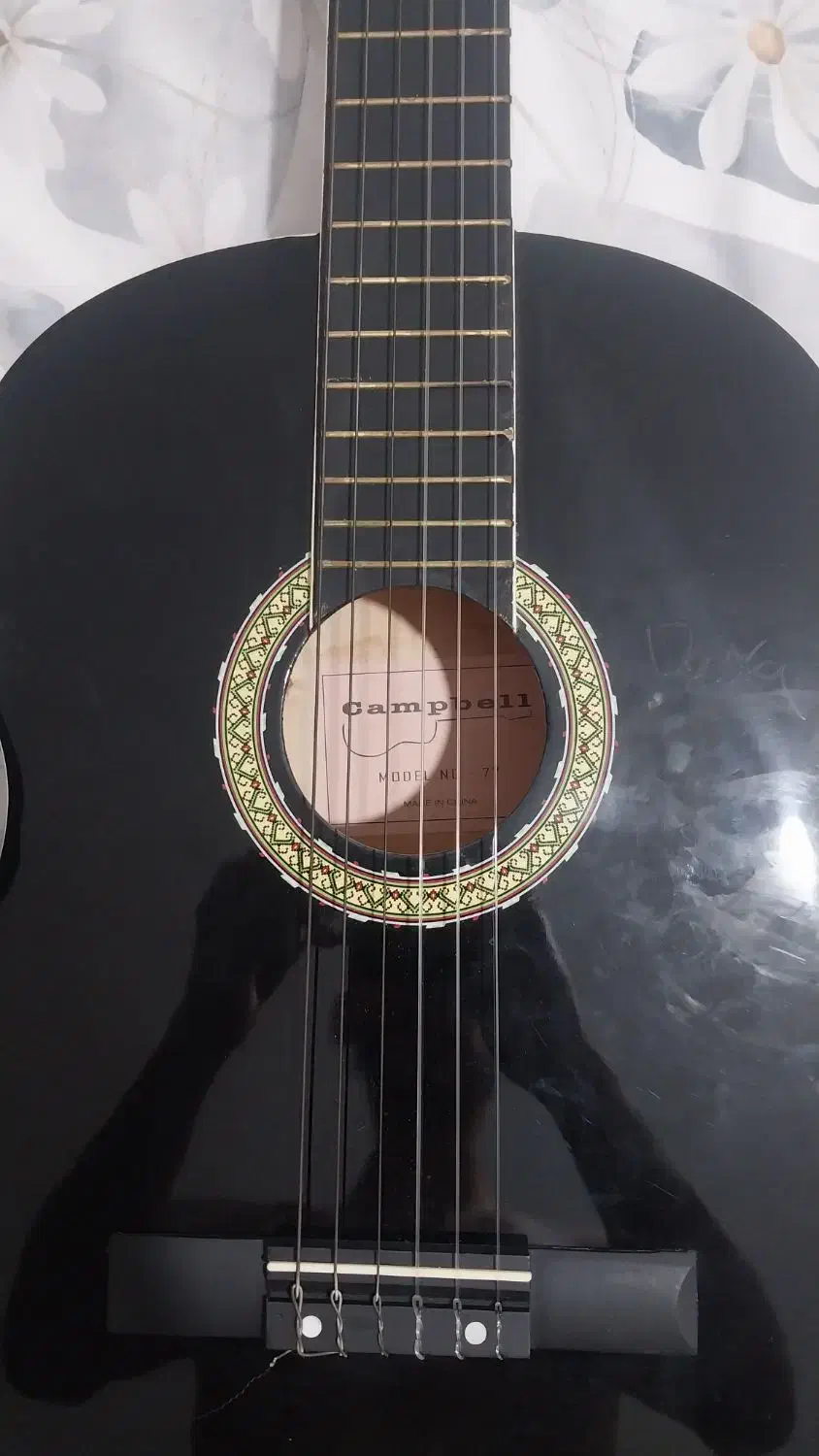 گیتار|گیتار، بیس، امپلیفایر|رشت, حومه رشت|دیوار