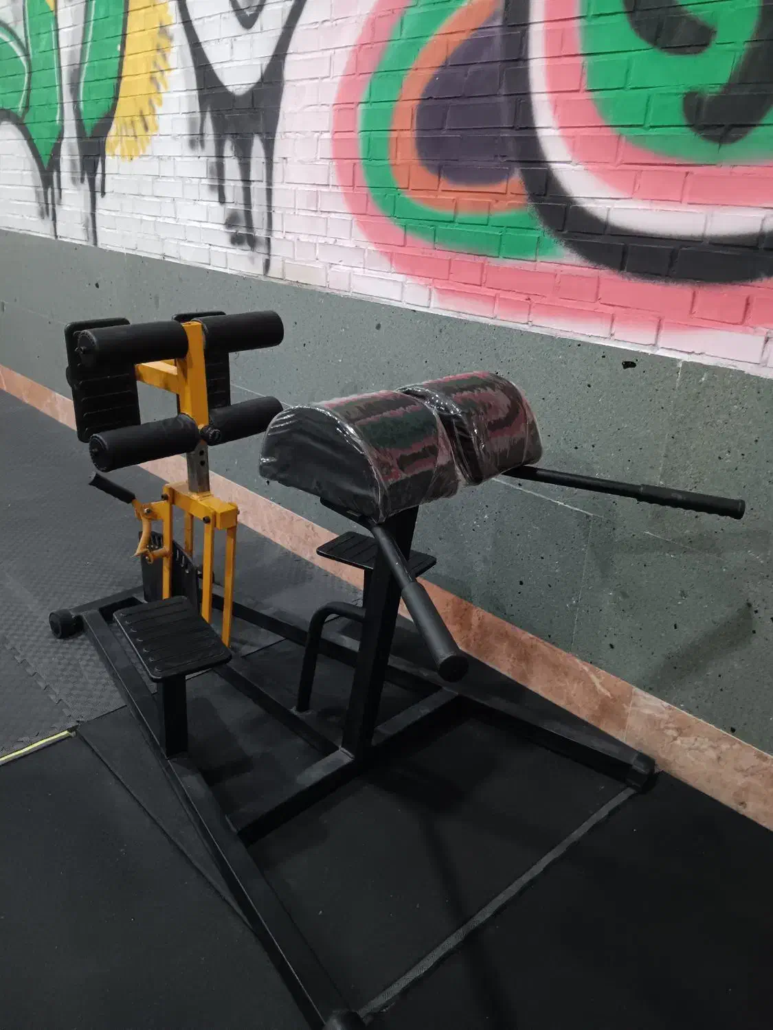 میز GHD|تجهیزات ورزشی|ابریشم, |دیوار