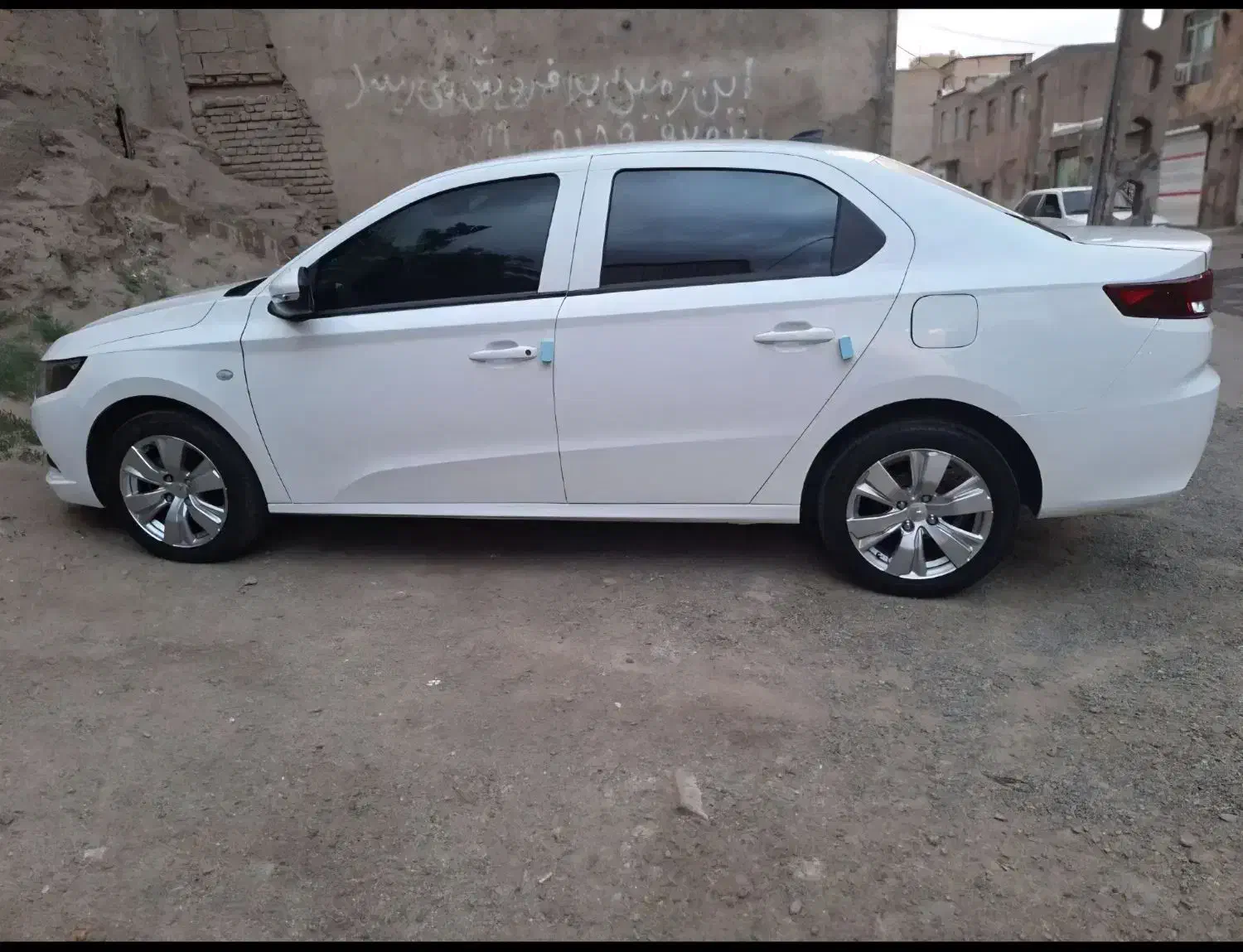 تارا v1پلاس ۶دنده خشک|خودرو سواری و وانت|تویسرکان, |دیوار