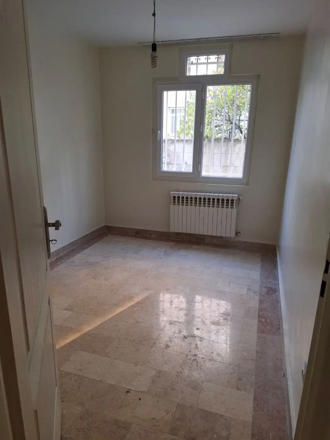 دو خوابه 110 متر سوهانک