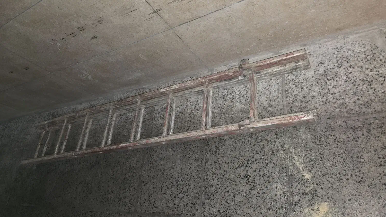 پله آلمینیونی|ابزارآلات|شیراز, زرهی|دیوار