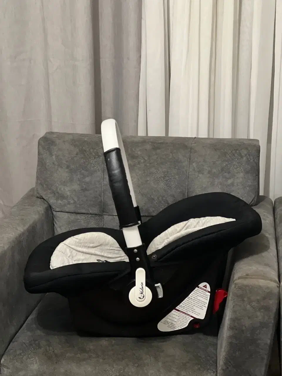 کریر نوزاد نو و تمیز|کالسکه و لوازم جانبی|سلمان‌شهر, |دیوار