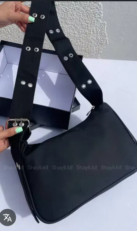 کیف گم شده|اشیا|خرمشهر, |دیوار