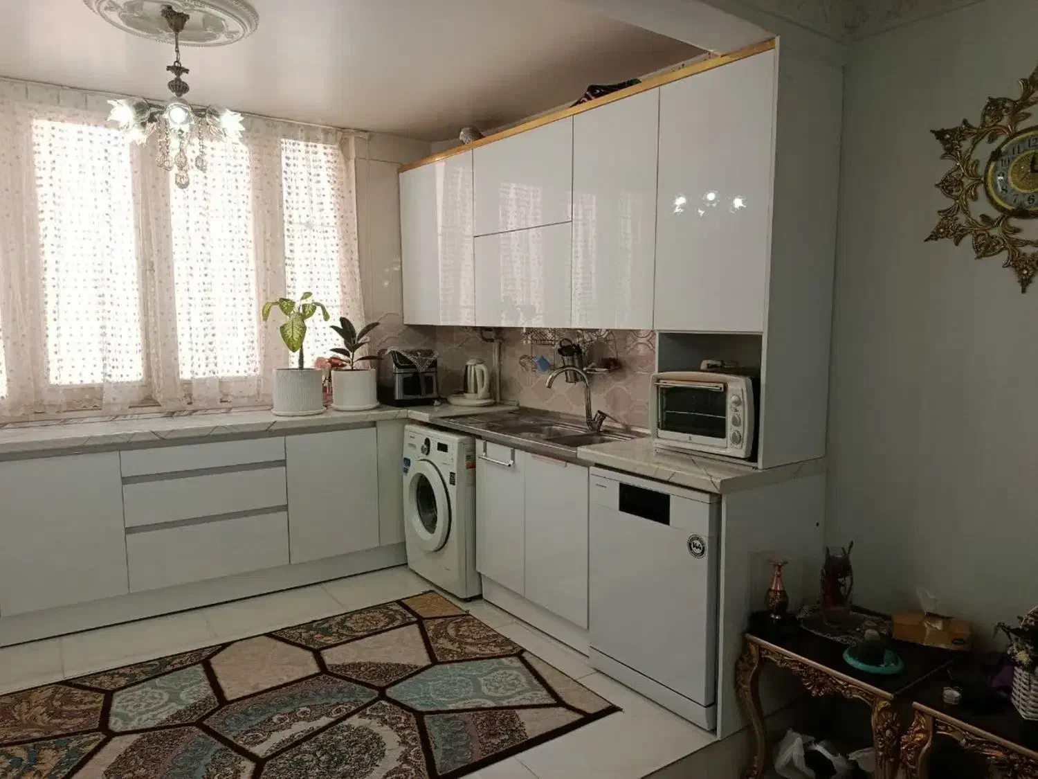 رهن یک واحد آپارتمان ۶۰ متری لاکچری