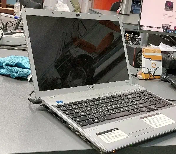 لبتاب طراحی|رایانه همراه|تهران, حشمتیه|دیوار