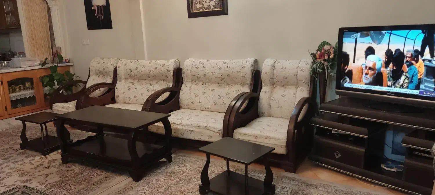 مبل راحتی ۱۲ نفره با پارچه و چوب با کیفیت|مبلمان خانگی و میز عسلی|اصفهان, گلزار|دیوار