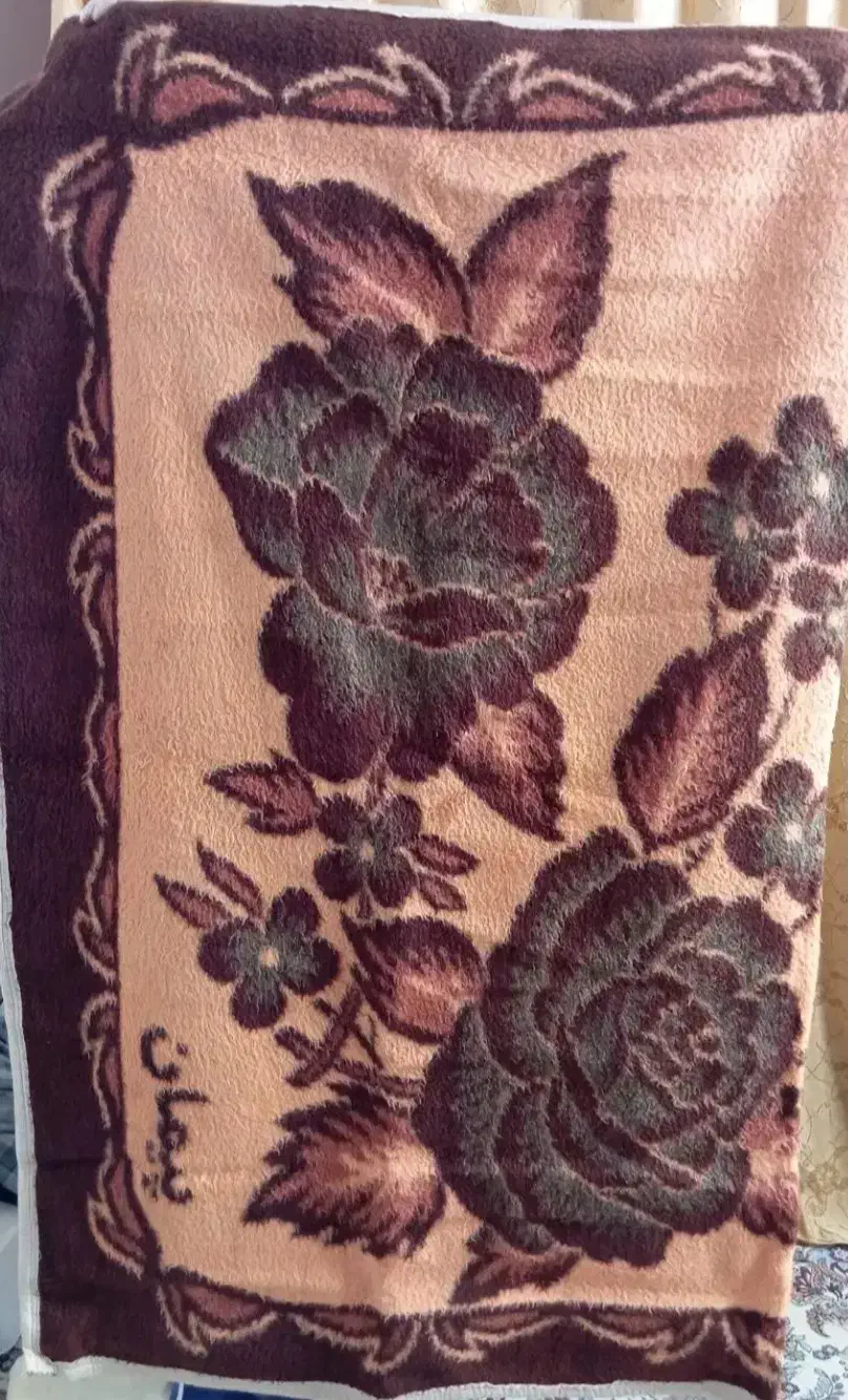 پتو قدیمی|رختخواب، بالش، پتو|جوانرود, |دیوار