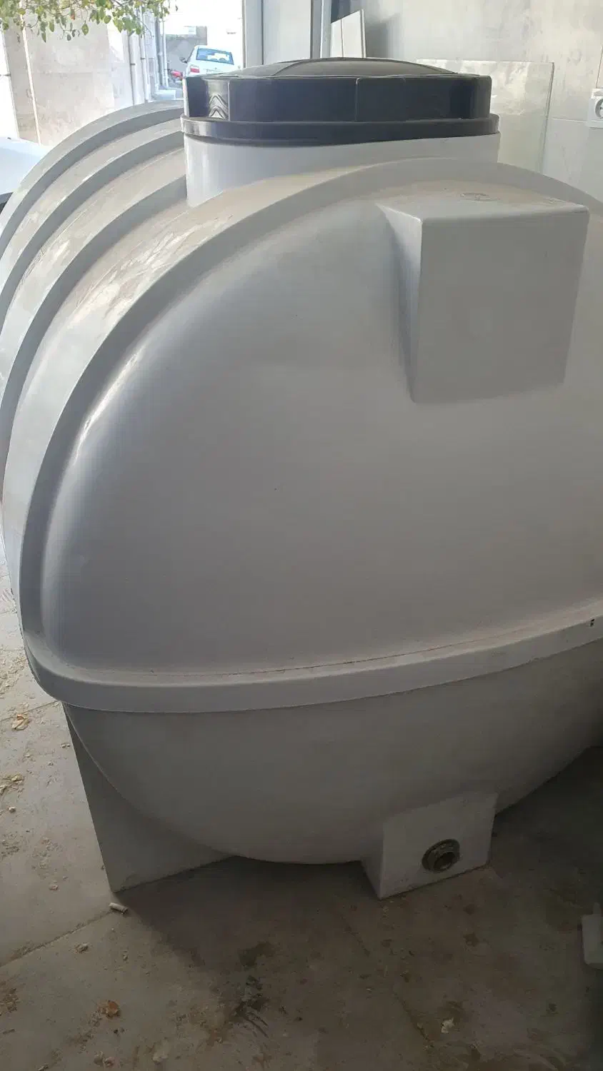 تانکر2000لیتری نو|مصالح و تجهیزات ساختمان|تفرش, |دیوار