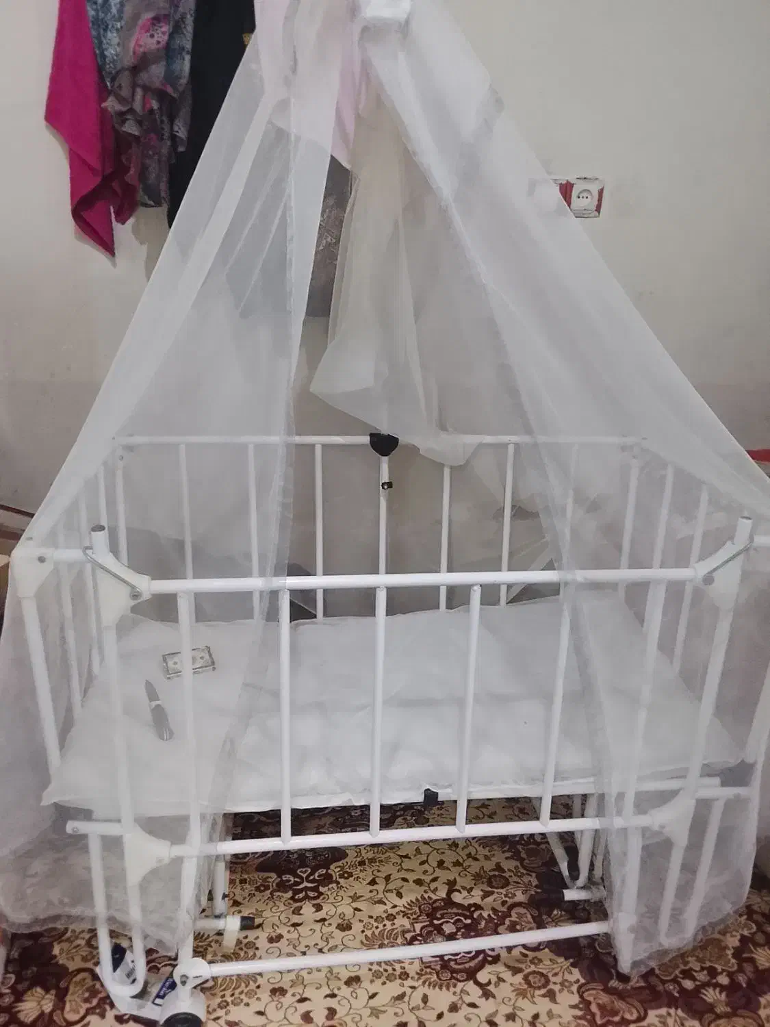 گهواره کودک|اسباب و اثاث بچه|زاهدان, |دیوار