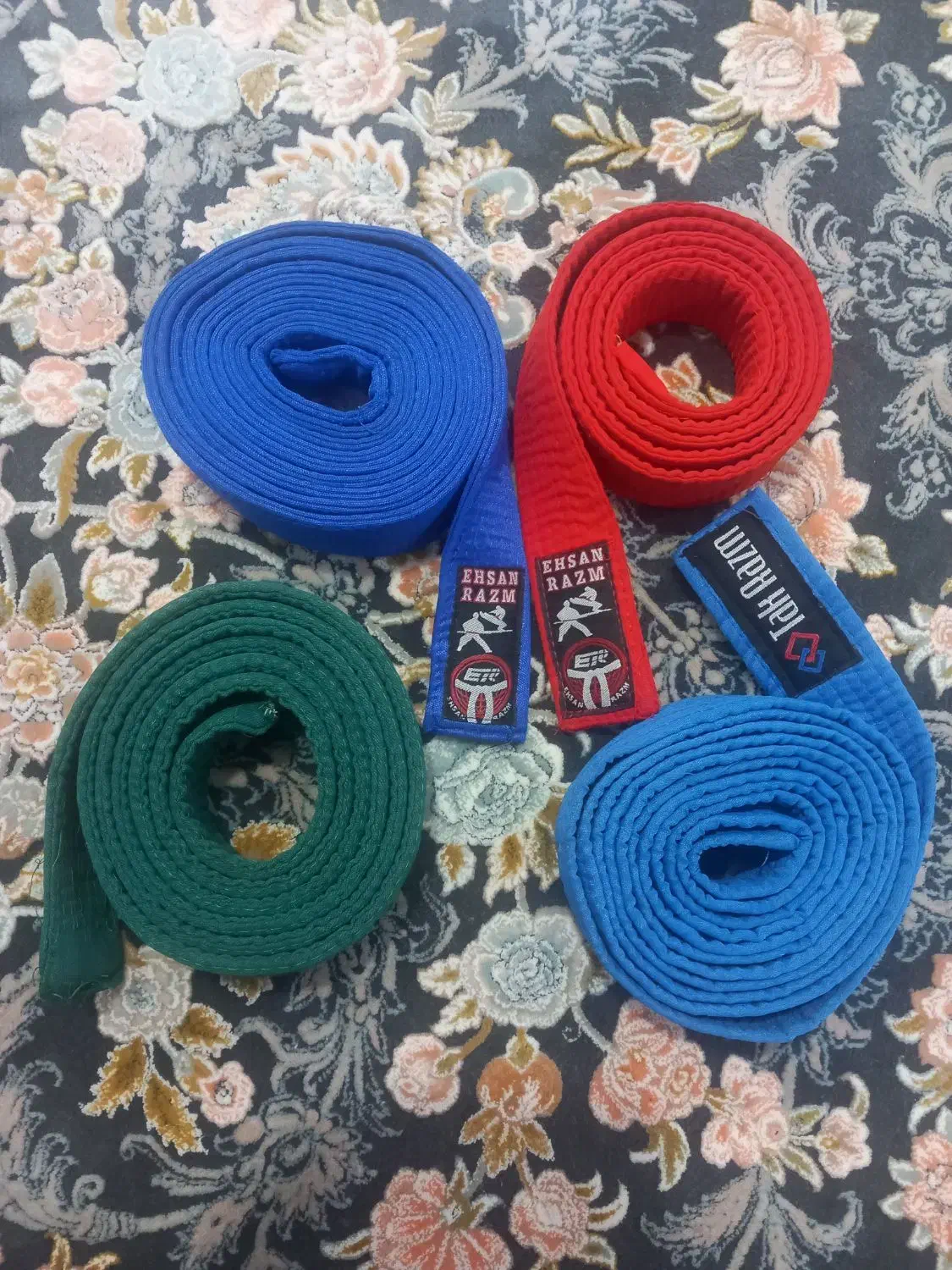 کمربند تکواندو و کاراته|تجهیزات ورزشی|اهواز, شهرک الهیه|دیوار