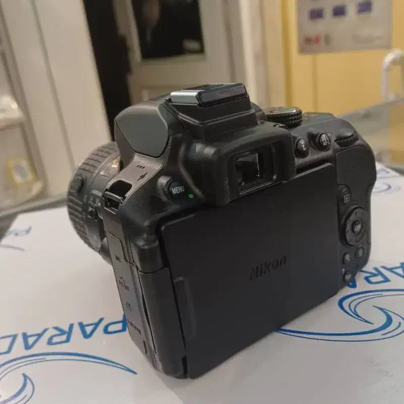 دوربین nikon|دوربین عکاسی و فیلم‌برداری|تهران, نیروی هوایی (پیروزی)|دیوار