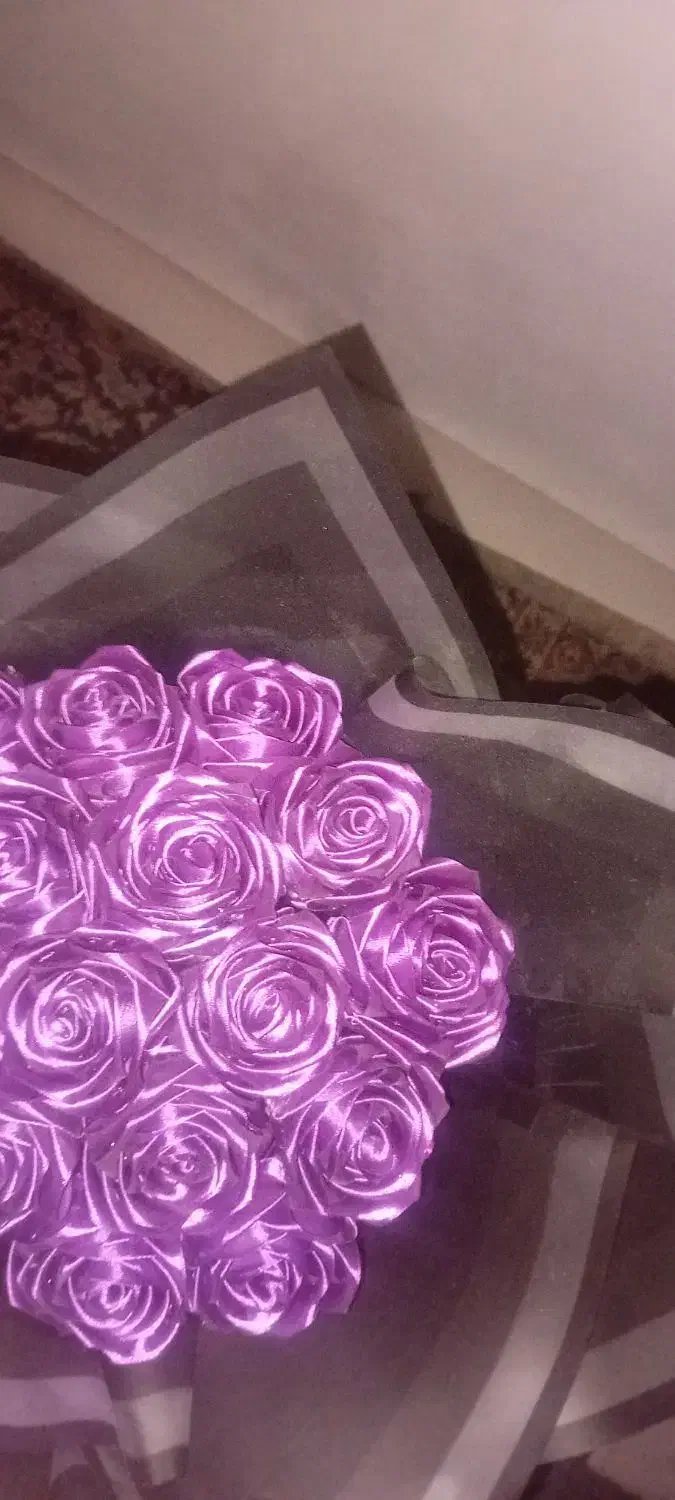 دسته گل روبانی|گل مصنوعی|فین, |دیوار