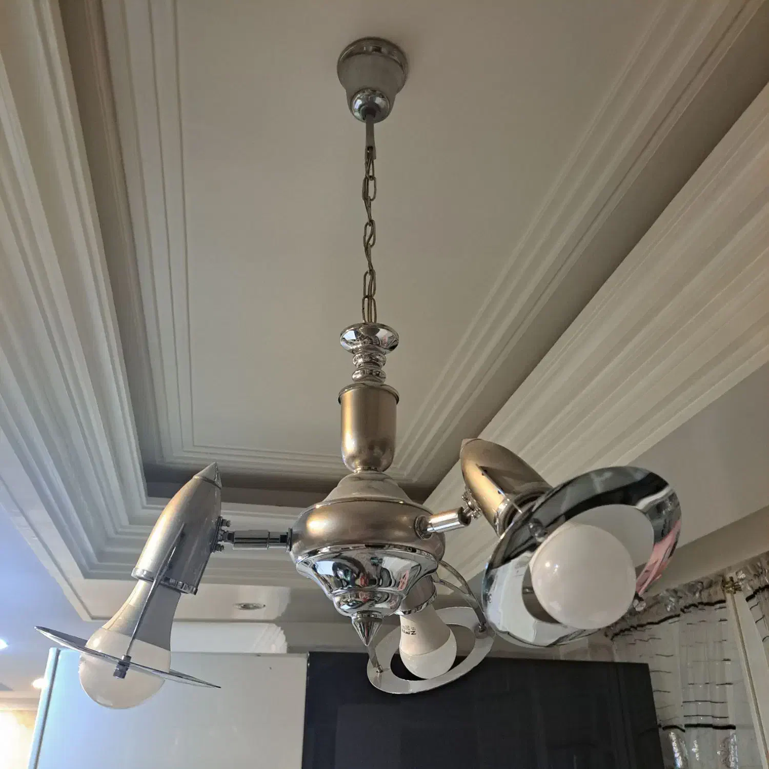 لوستر|لوستر و چراغ آویز|تهران, بهار|دیوار