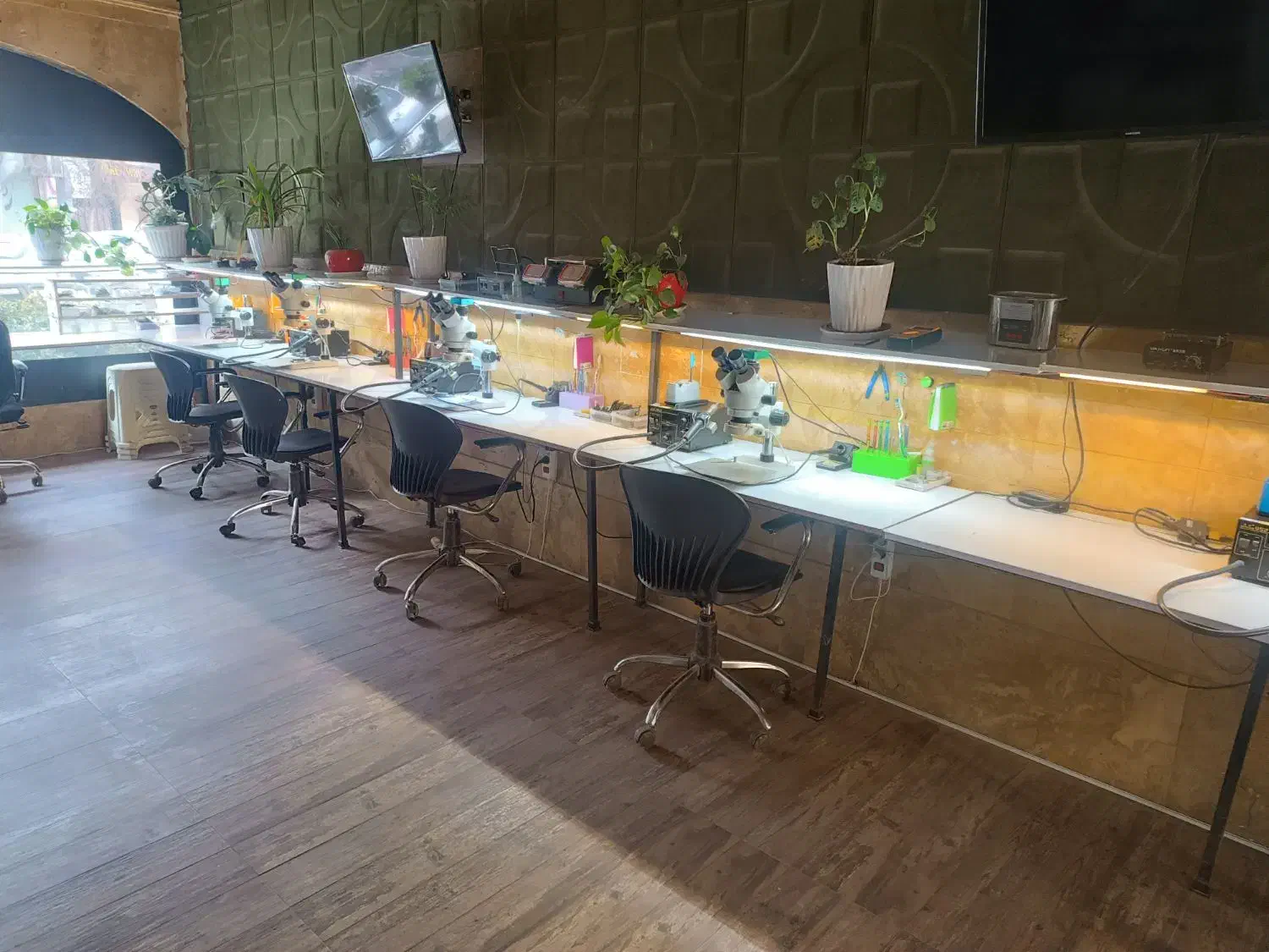 تعمیرات فوق تخصصی موبایل|خدمات رایانهای و موبایل|مشهد, فلسطین|دیوار