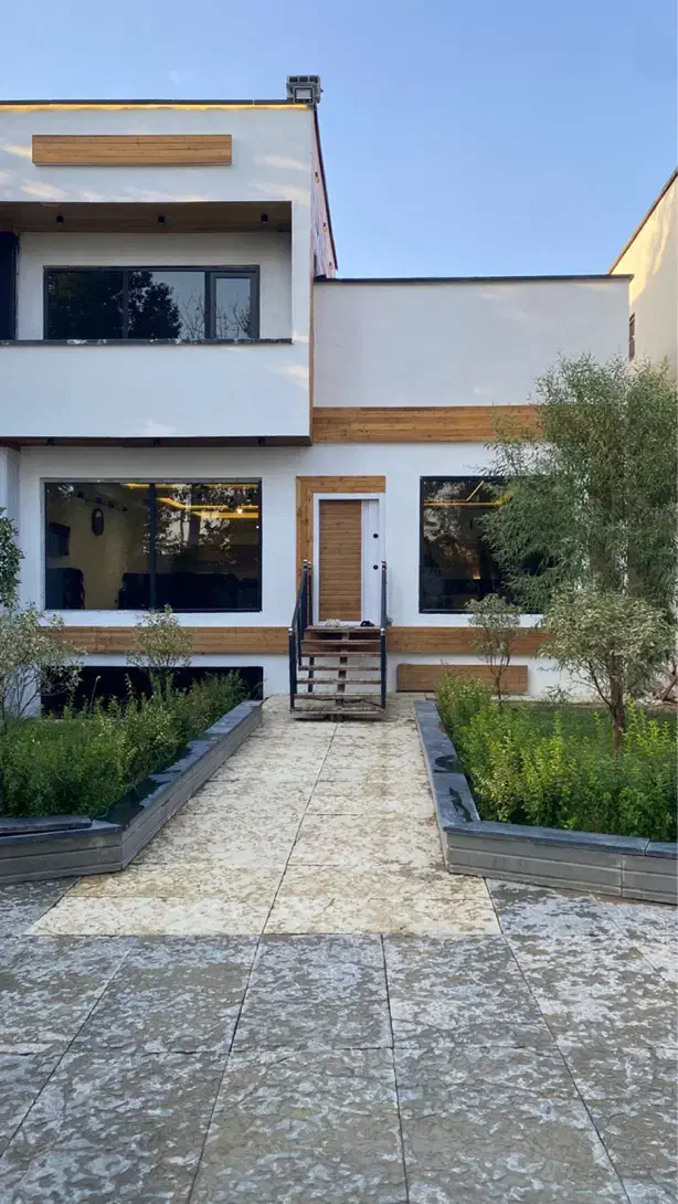 اجاره روزانه ویلا تریبلکس استخر و جکوزی|اجارهٔ کوتاه‌مدت ویلا و باغ|کرج, گلشهر|دیوار