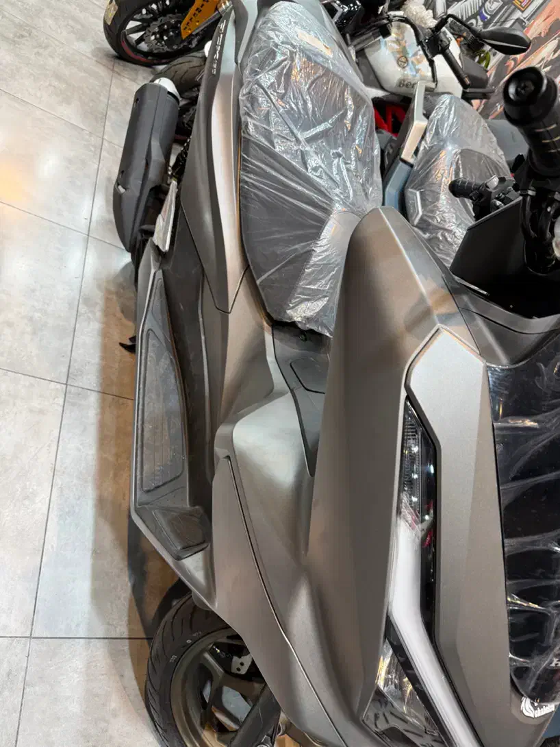 هوندا Pcx خشک|موتورسیکلت|تهران, مدائن|دیوار