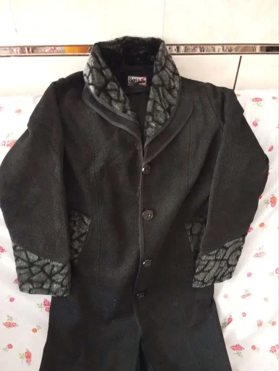 پالتو|لباس|خمینی‌شهر, |دیوار