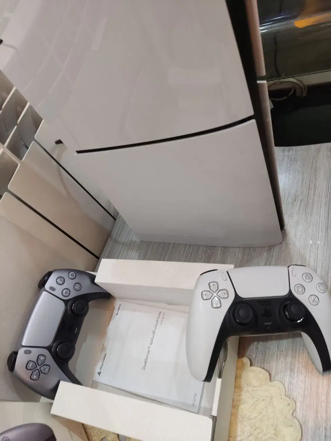 پلی استیشن 5 یک ترا 2016 cfi دیسک خور و دو دسته|کنسول، بازی ویدئویی و آنلاین|تهران, سلسبیل شمالی|دیوار