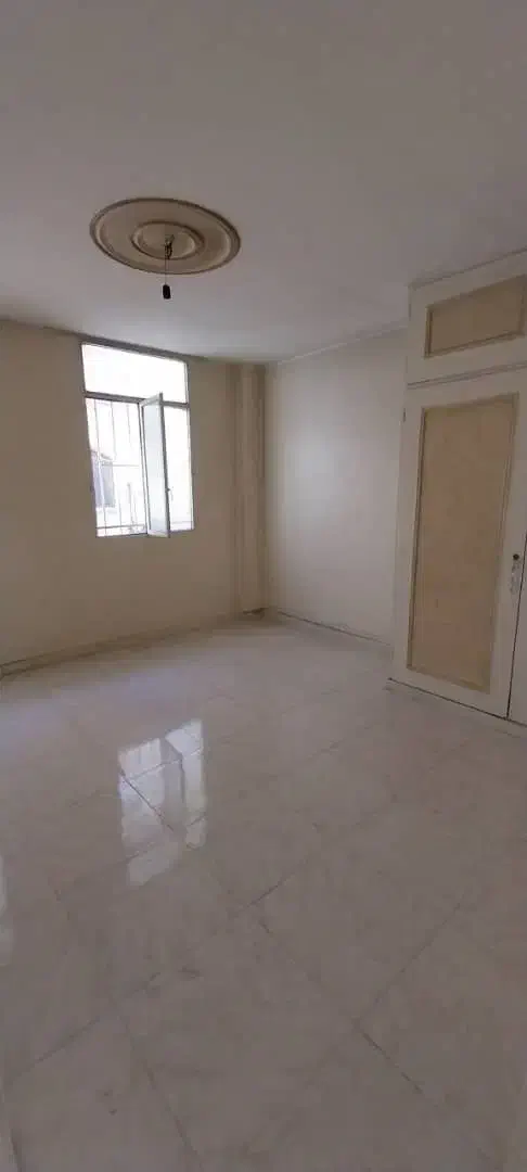 ۵۰متر/پارکینگ/انباری/بالکن|فروش آپارتمان|تهران, صفا|دیوار