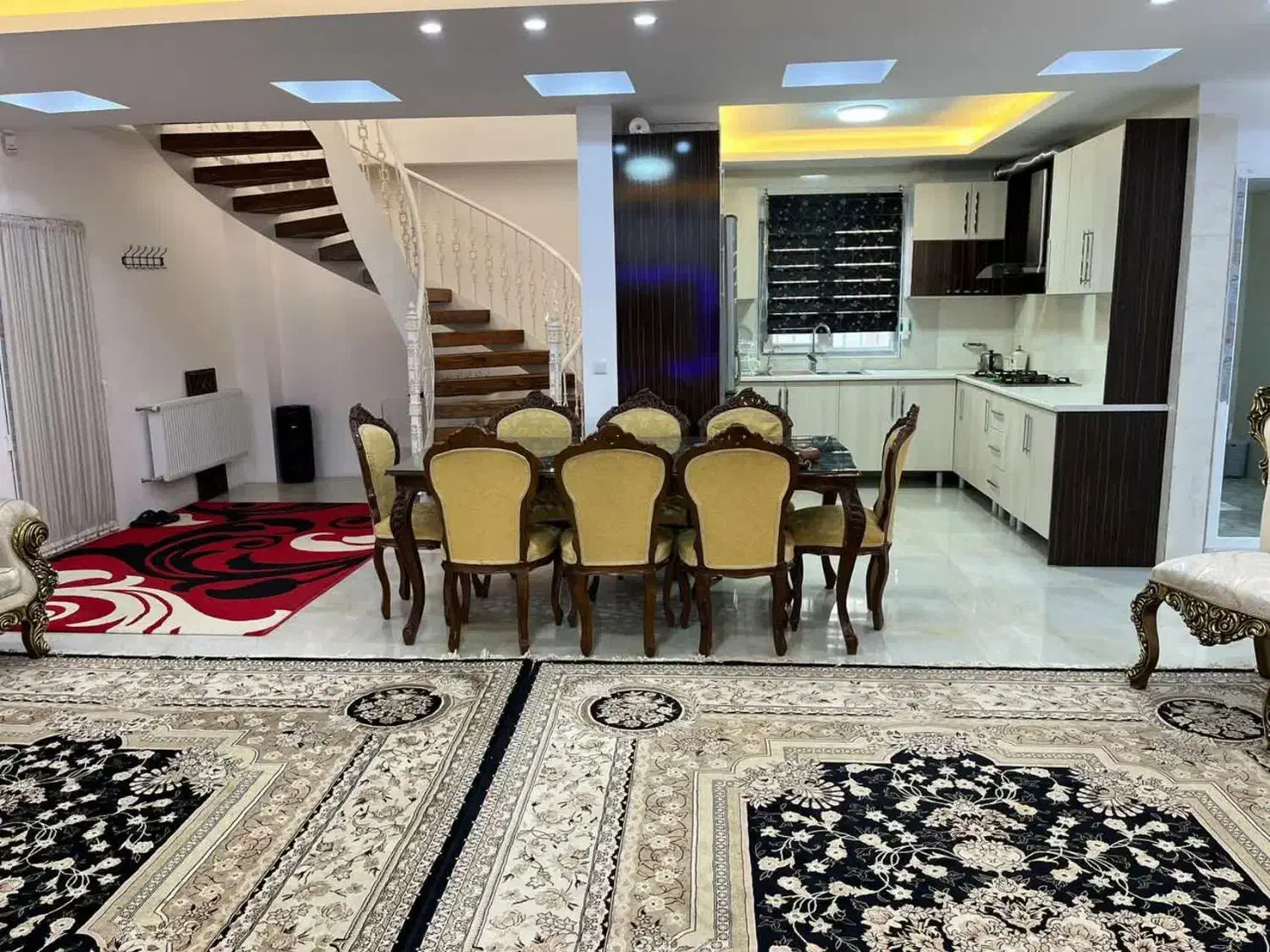 ویلا دوبلکس استخر دار ساحلی دوخواب|اجارهٔ کوتاهمدت ویلا و باغ|ساری, |دیوار