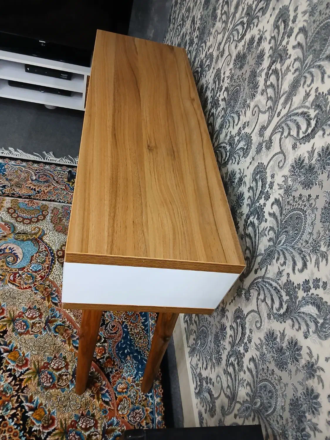 میز تحریر|میز تحریر و کامپیوتر|شاهین‌شهر, فردوسی|دیوار