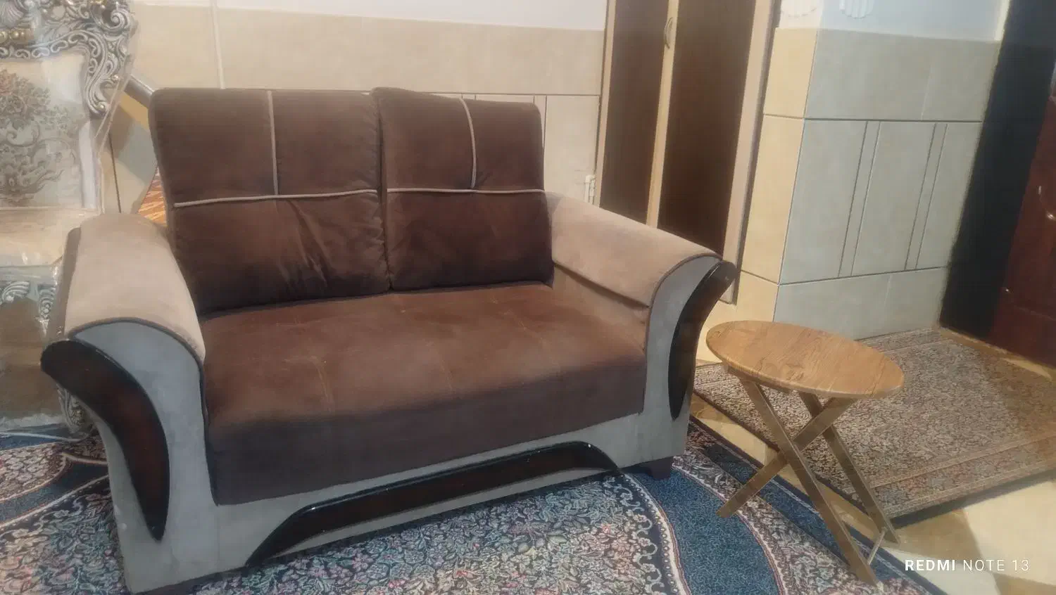 مبل با کاور و عسلی|مبلمان خانگی و میز عسلی|سیرجان, |دیوار