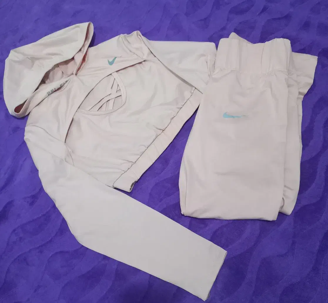 لباس ورزشی نایک|لباس|رشت, جانبازان|دیوار