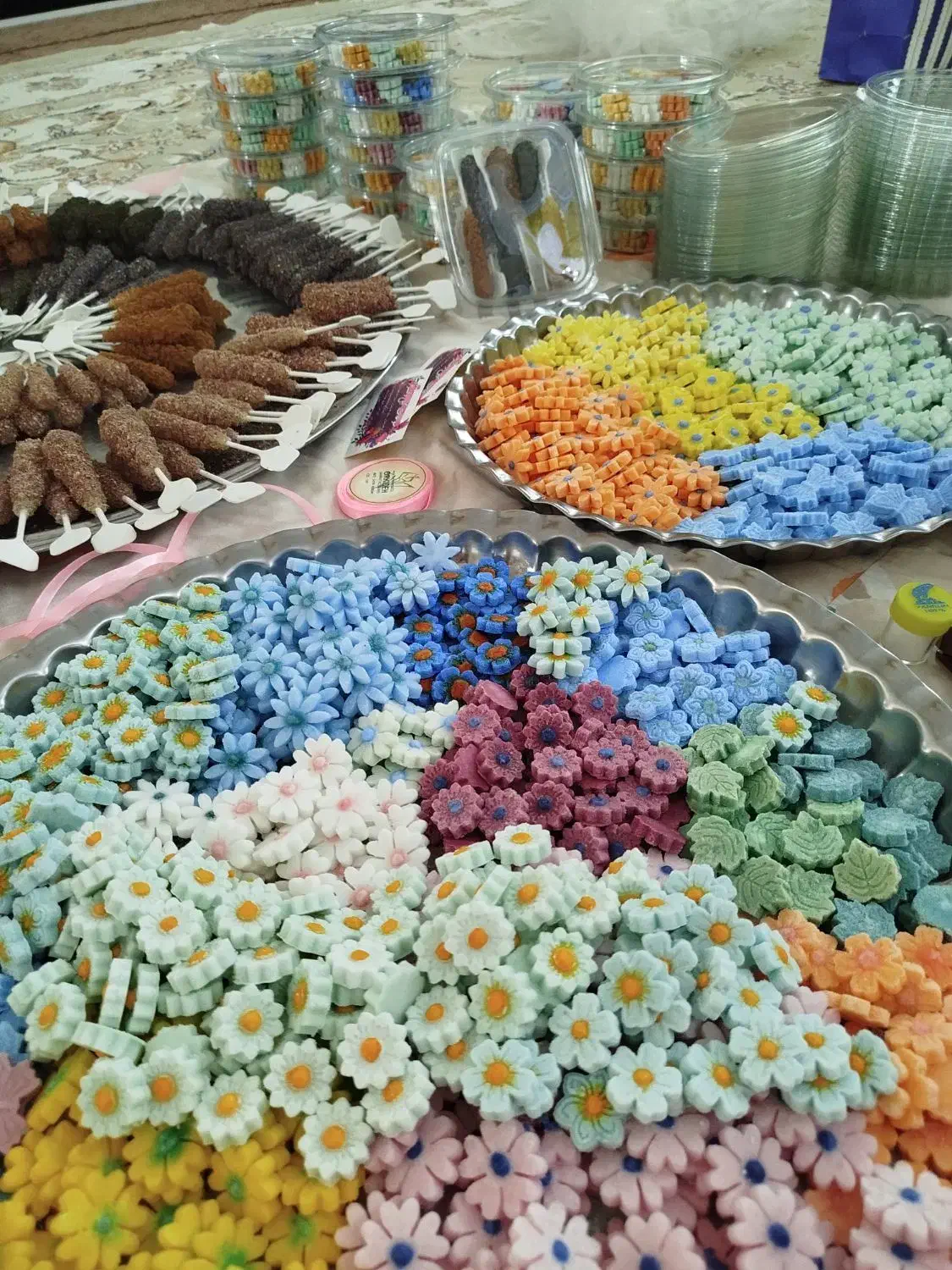 قند و نبات|خوردنی و آشامیدنی|چاف و چمخاله, |دیوار