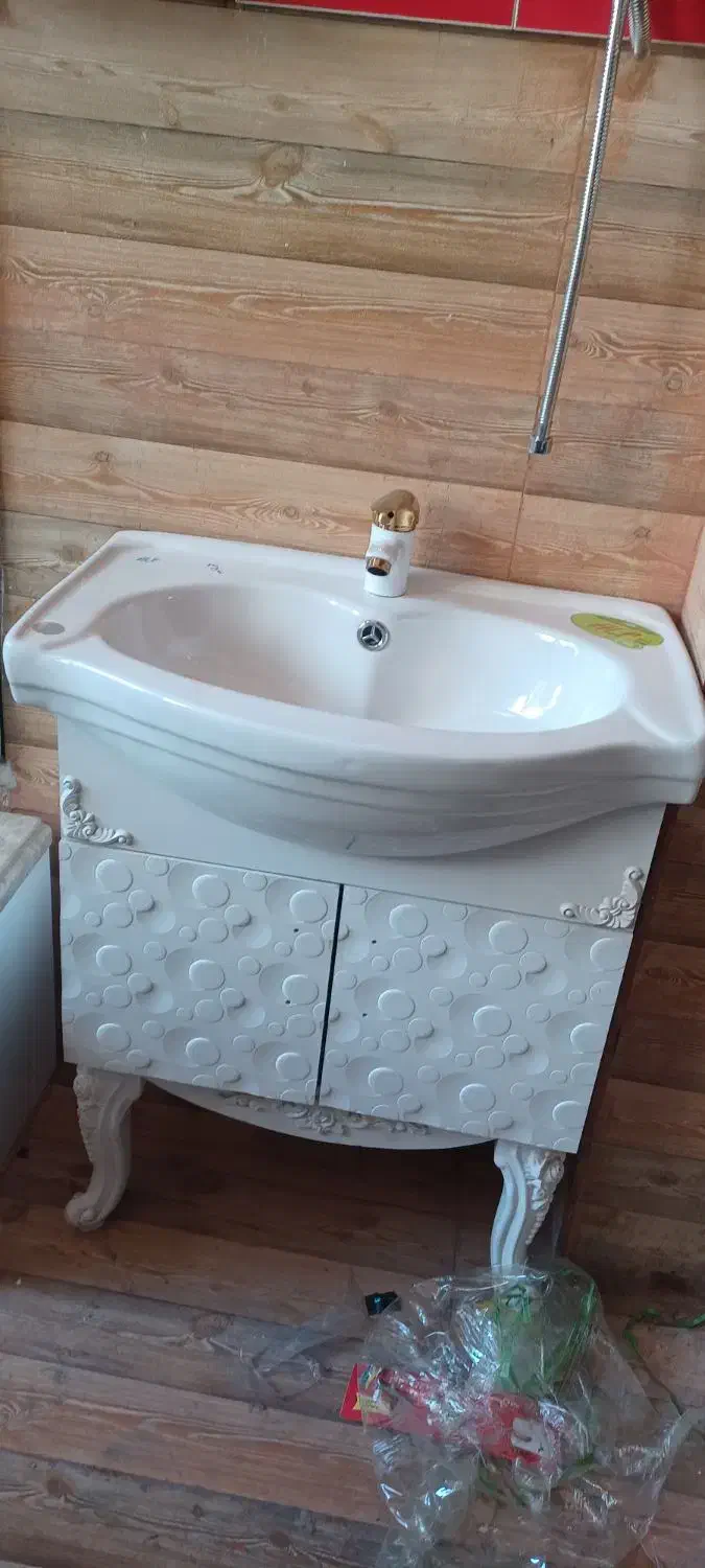 روشویی کابینتی روشویی پی وی سی روشویی دیواری|لوازم سرویس بهداشتی|یزد, |دیوار