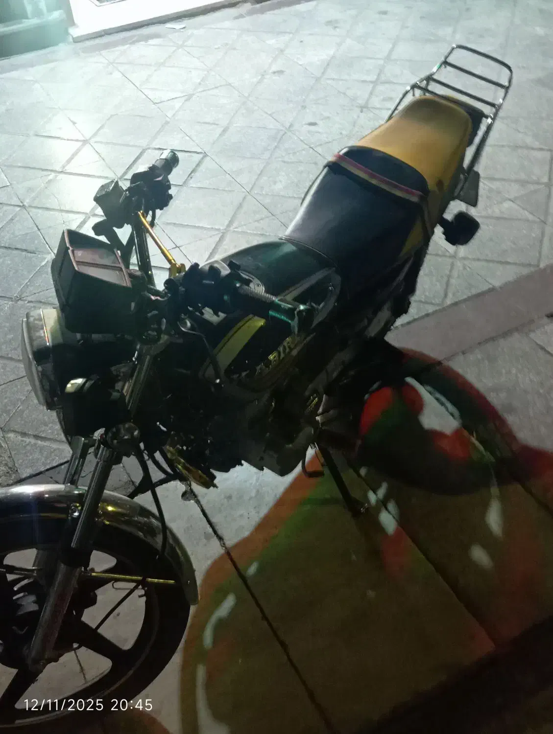 موتور ۲۰۰ کبیر|موتورسیکلت|بروجرد, |دیوار