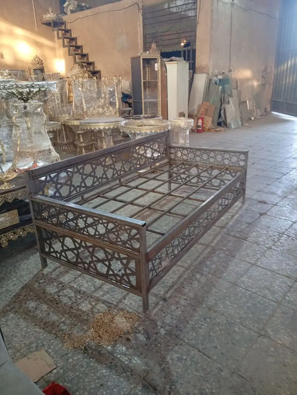 مبل|مبلمان خانگی و میز عسلی|نجف‌آباد, ویلاشهر|دیوار