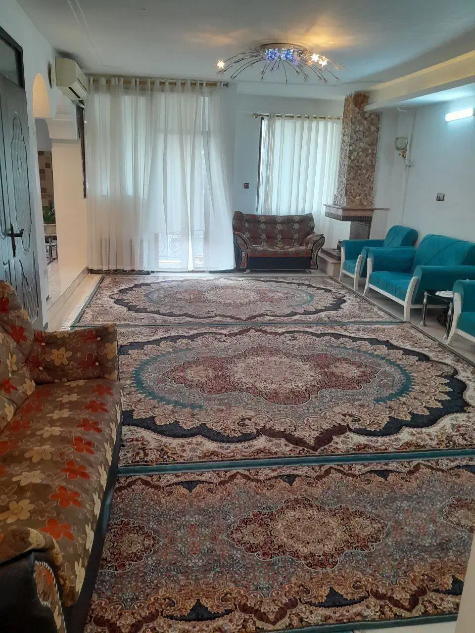 فروش واحد مستقل سه خواب بازسازی شده|فروش آپارتمان|لاهیجان, طالقانی|دیوار