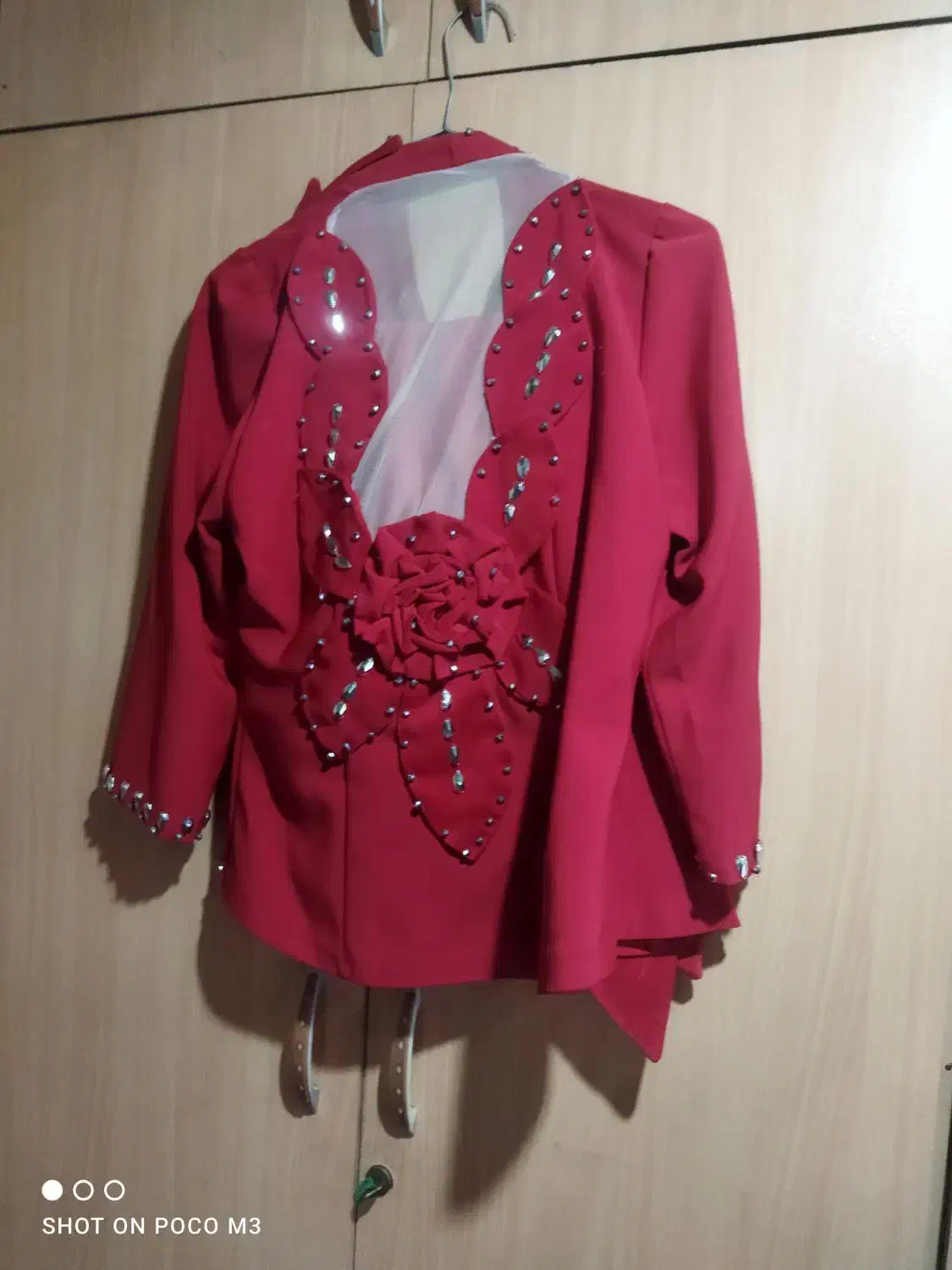 لباس عروس و لباس هنا و لباس مجلسی|لباس|تبریز, |دیوار