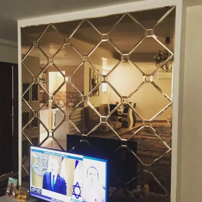 نصاب کاغذ دیواری پوستر ونقاشی|خدمات پیشه و مهارت|اهر, |دیوار