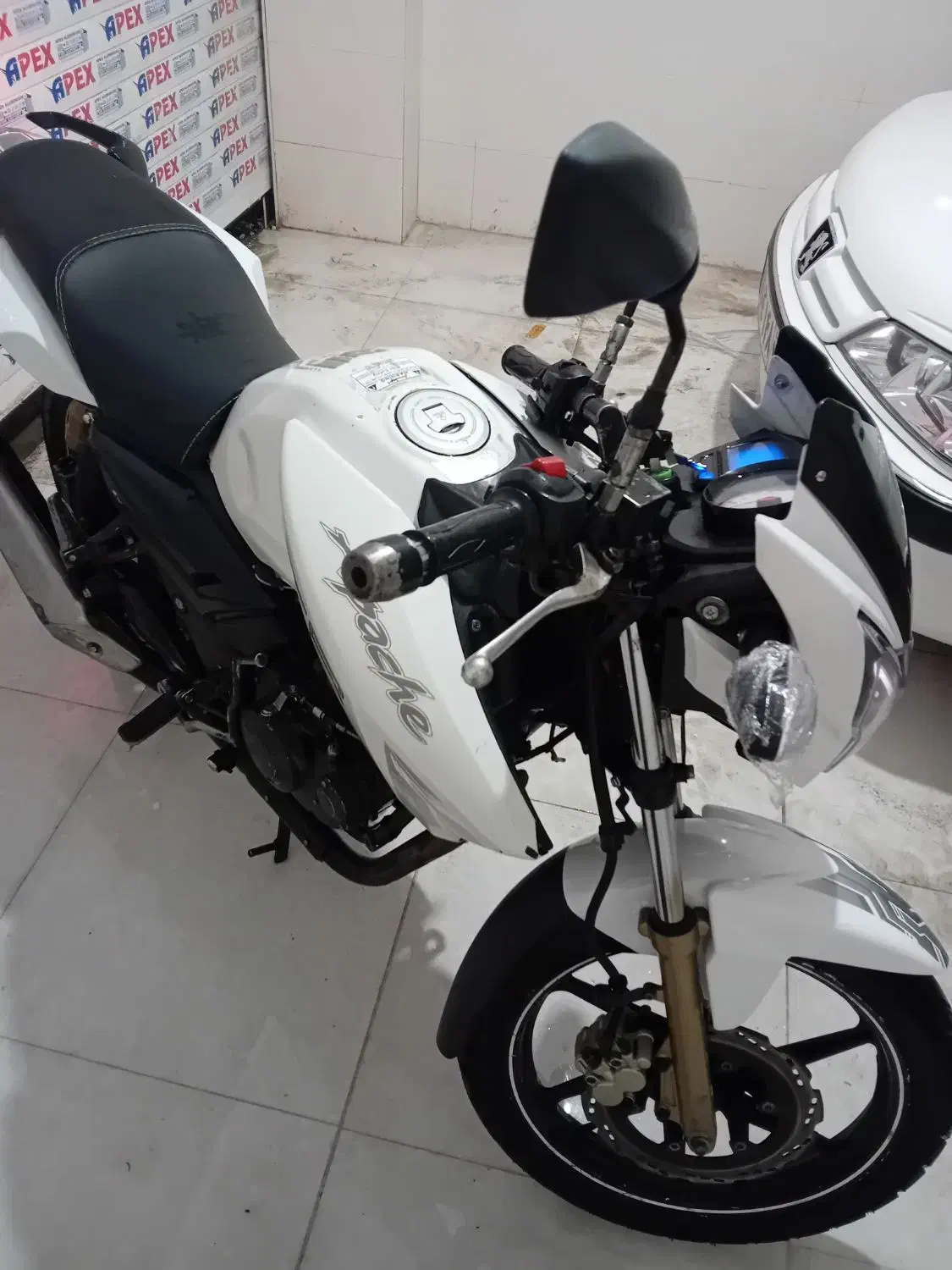 اپاچی ۹۰سالم تمیز|موتورسیکلت|نسیم‌شهر, |دیوار